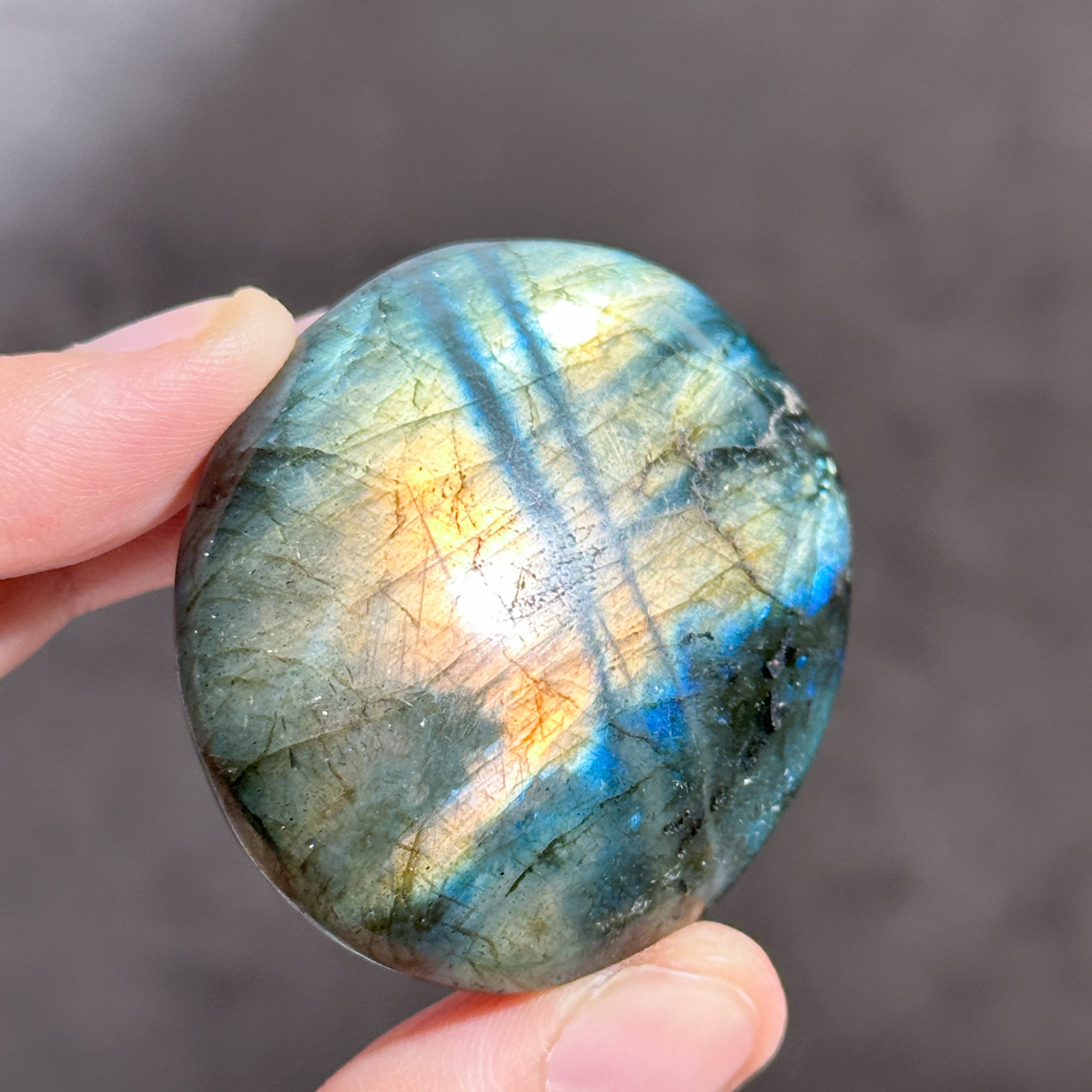 ラブラドライト パームストーン 22◇ Labradorite ◇天然石・鉱物