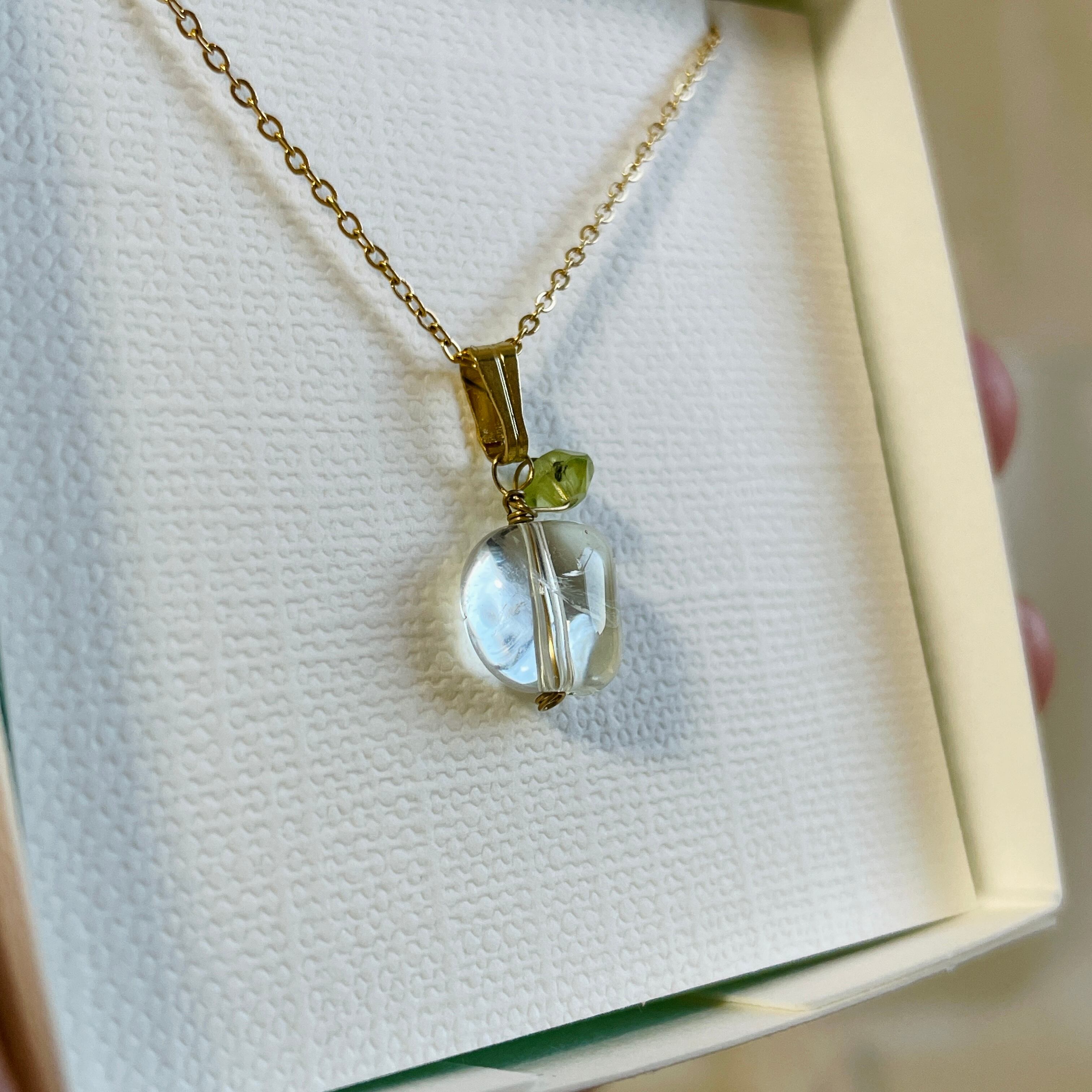 数量限定 】98 juicyｼﾘｰｽﾞ 青リンゴ ／ネックレス グリーンアメジスト  