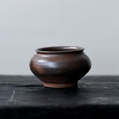 秋田菫　焼締　壺
