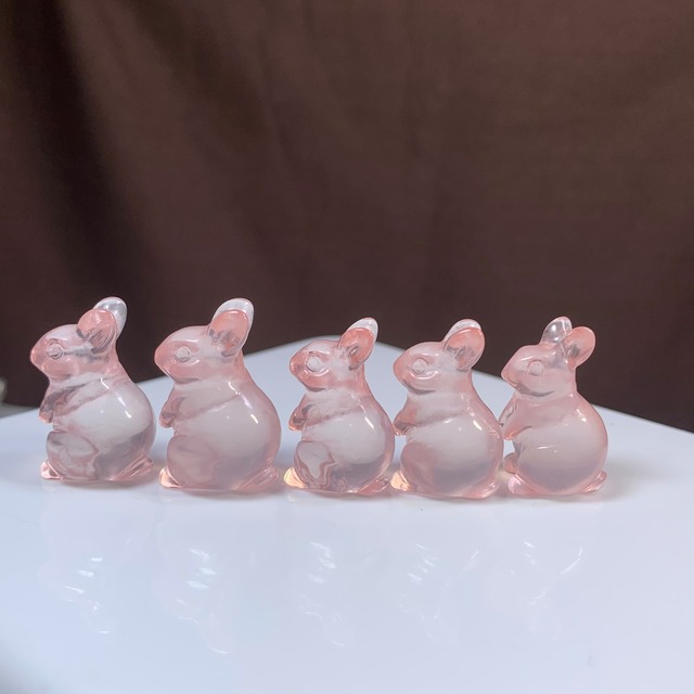 2.超透明☆モザンビーク産ローズクォーツ・うさぎさん