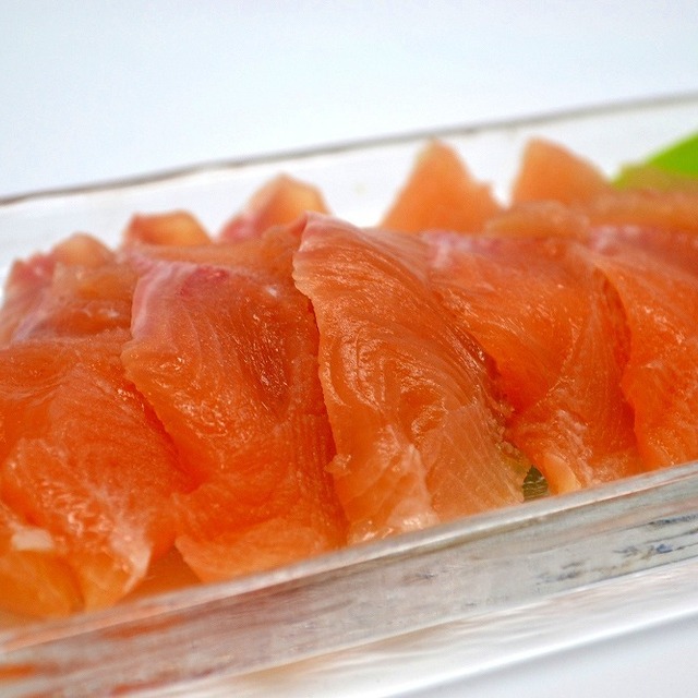 さくらんぼサーモンの刺身 1 2人前90g ニジマスのルイベ 川魚の平澤 平澤養鱒場ネットショップ さくらんぼサーモンの刺身 1 2人前90g ニジマスのルイベ 川魚の平澤 平澤養鱒場ネットショップ