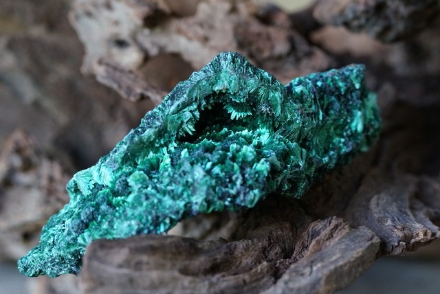 ヴェルヴェット マラカイト Malachite ①