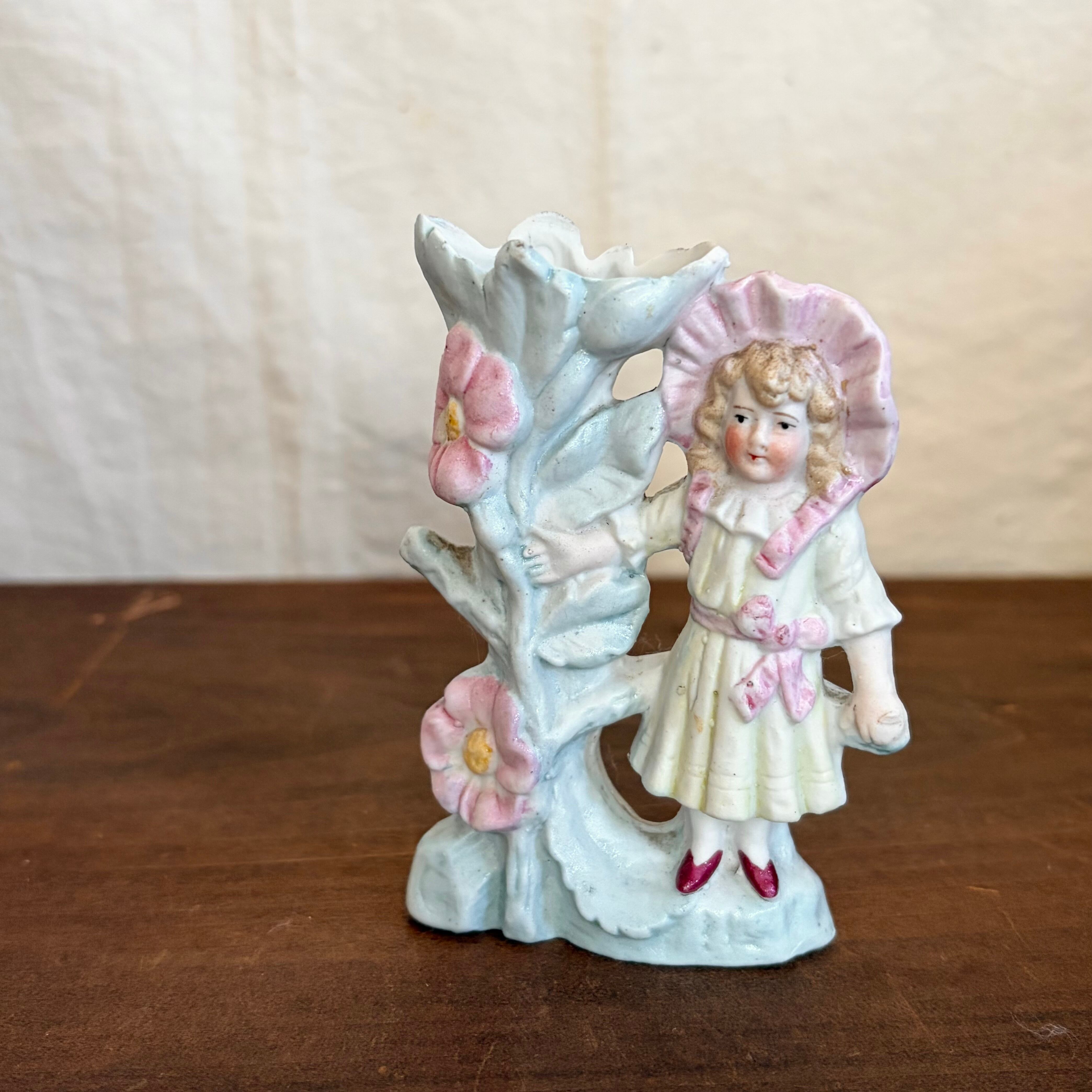 女の子の一輪挿し