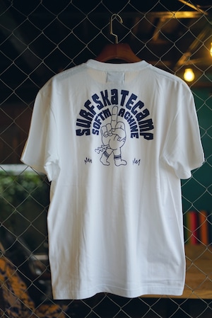 SOFTMACHINE × SURFSKATECAMP SSSC LOGO-T