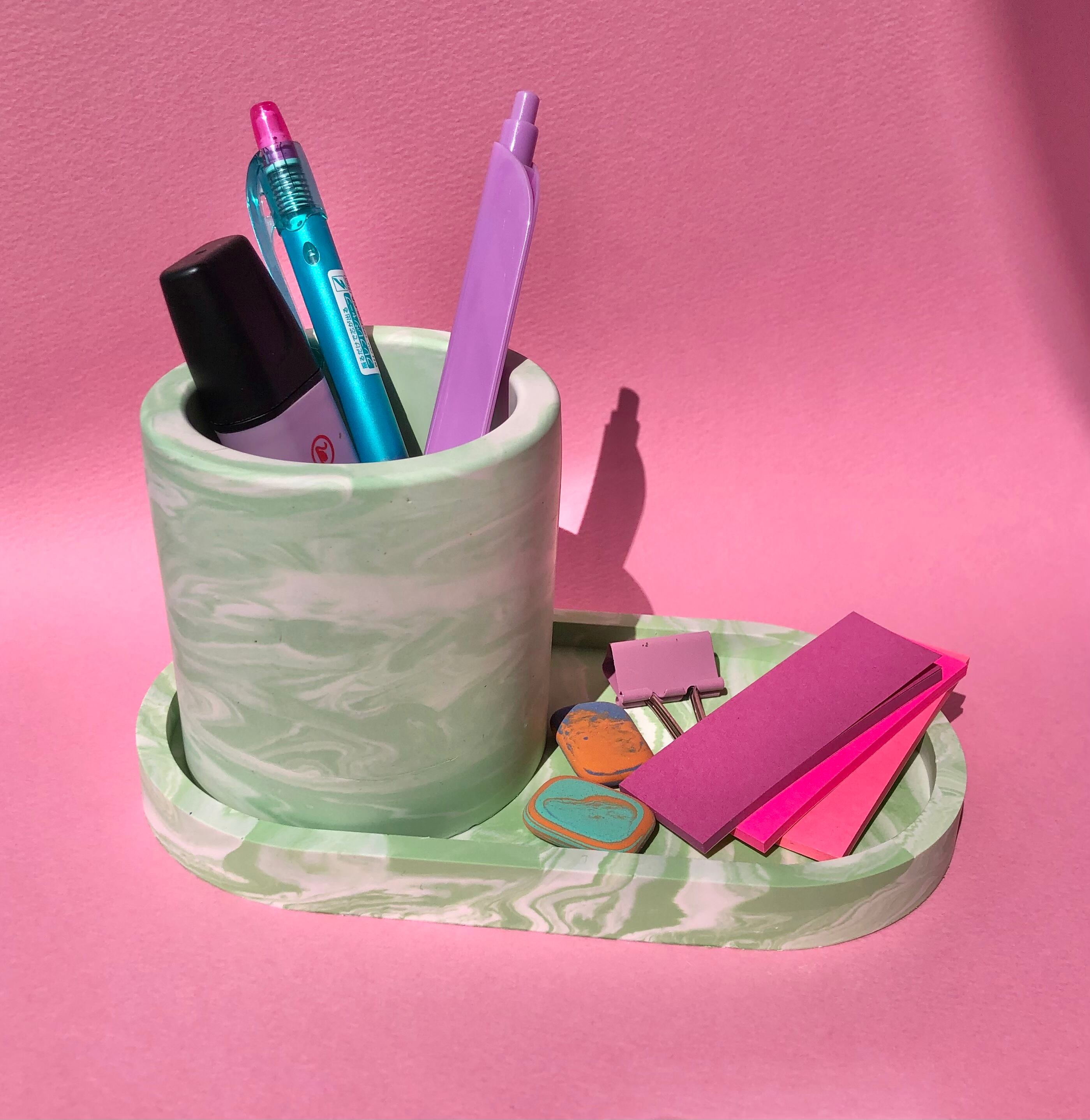 ペン立て 小物スタンド ペンポット ジェスモナイト 韓国インテリア