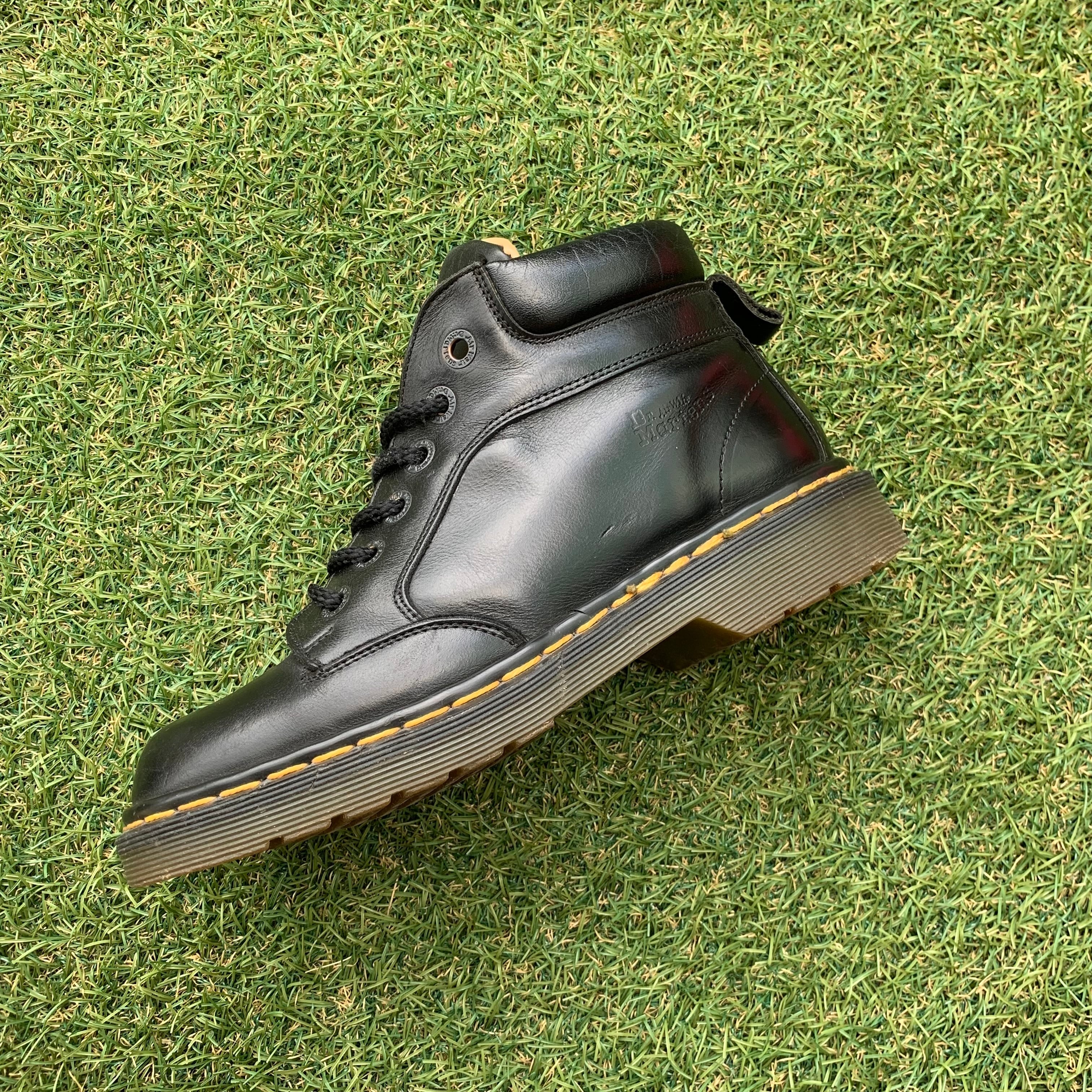 イングランド製！Dr.Martens ドクターマーチン 6ホールブーツ G122