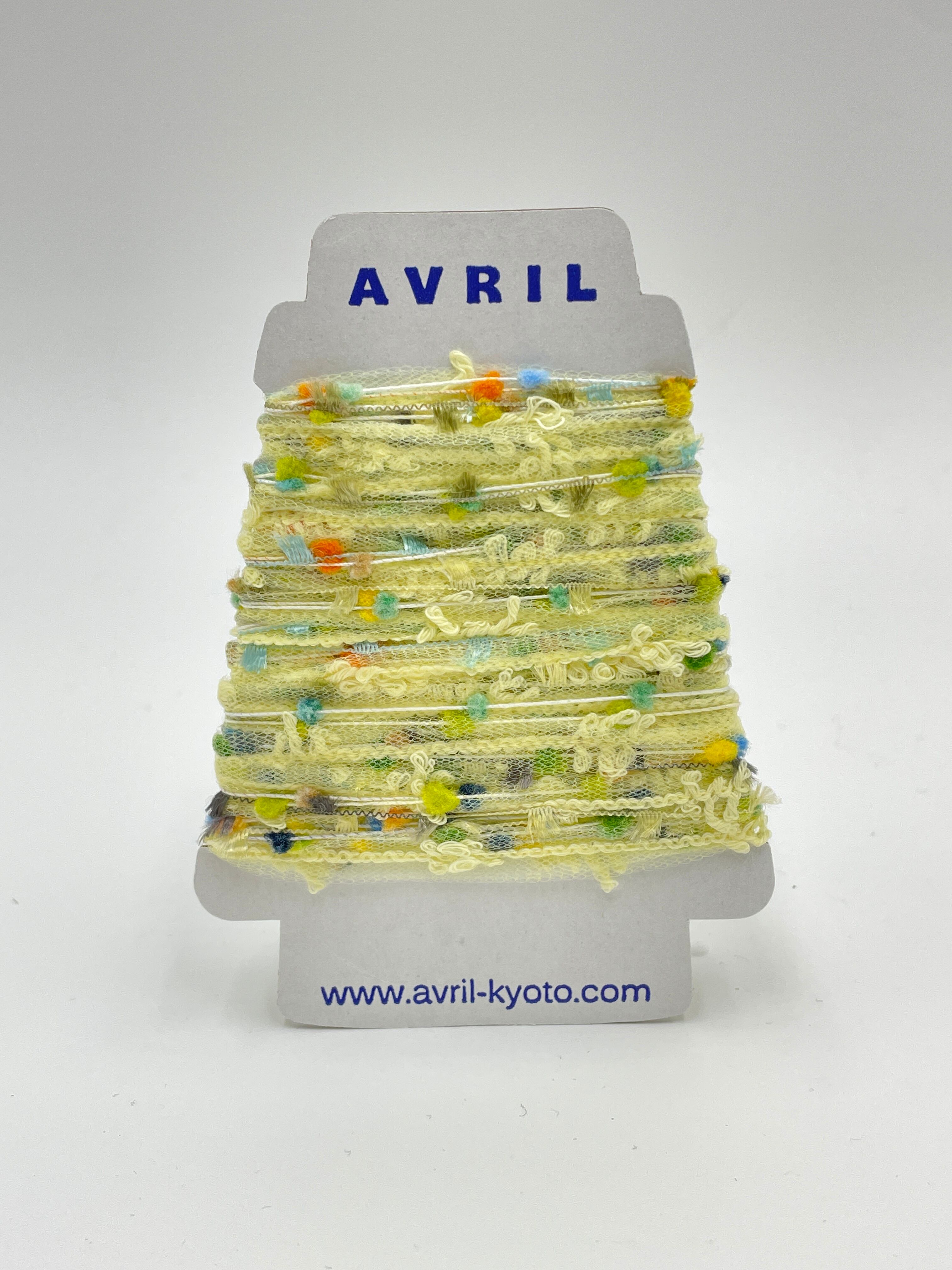 集めたくなる♬楽しい♬可愛い♡『ちょこっと巻きのファンシー糸』AVRILペラコーン169