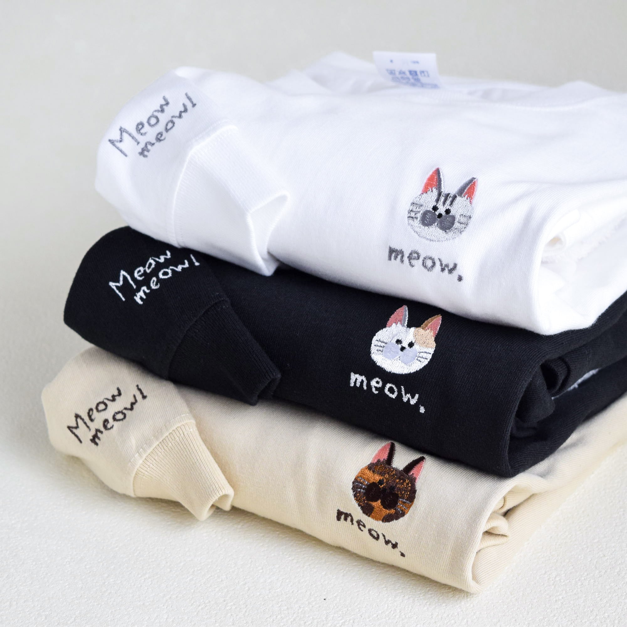 選べる猫29種！刺繍ロングスリーブTシャツ 名入れ可【選べる3色】うち