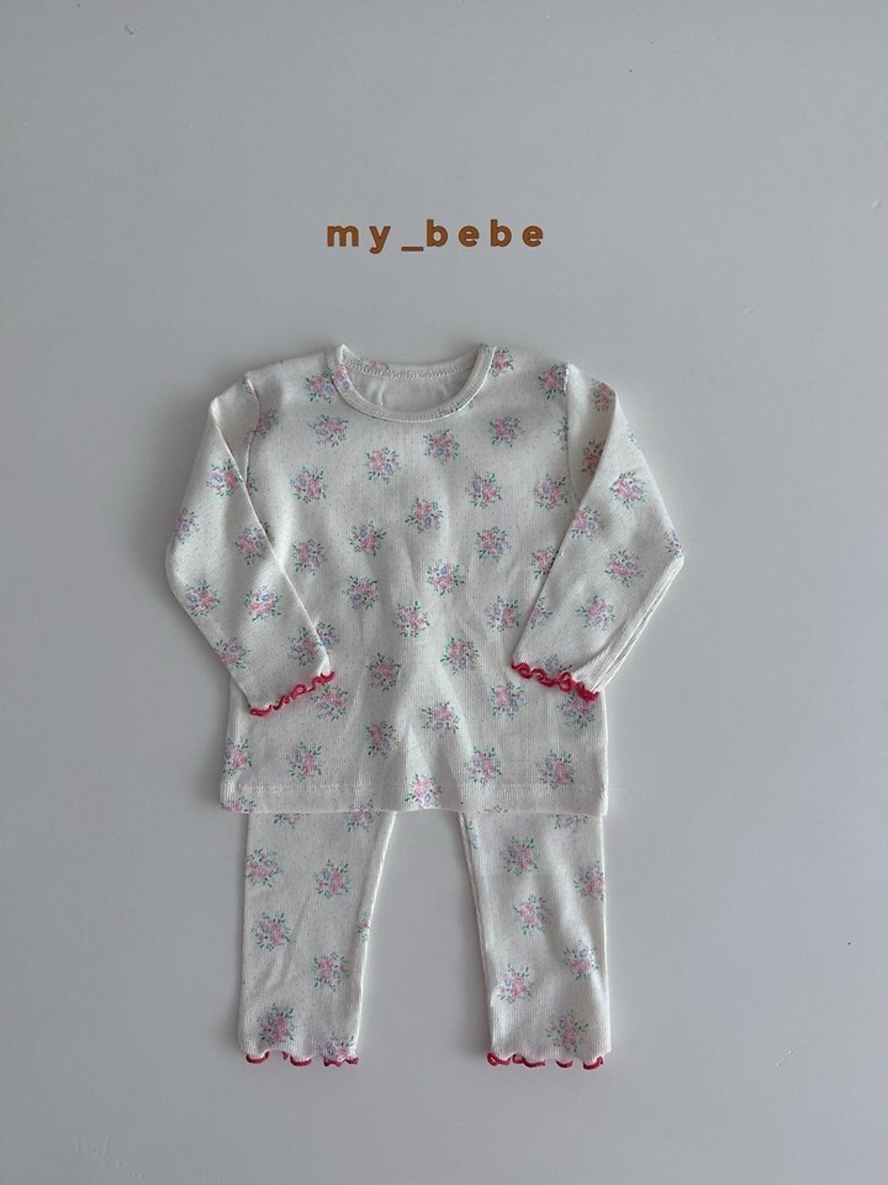 韓国子供服 / Mybebe / ジャンリブルームウェア / セットアップ*XS~XL*