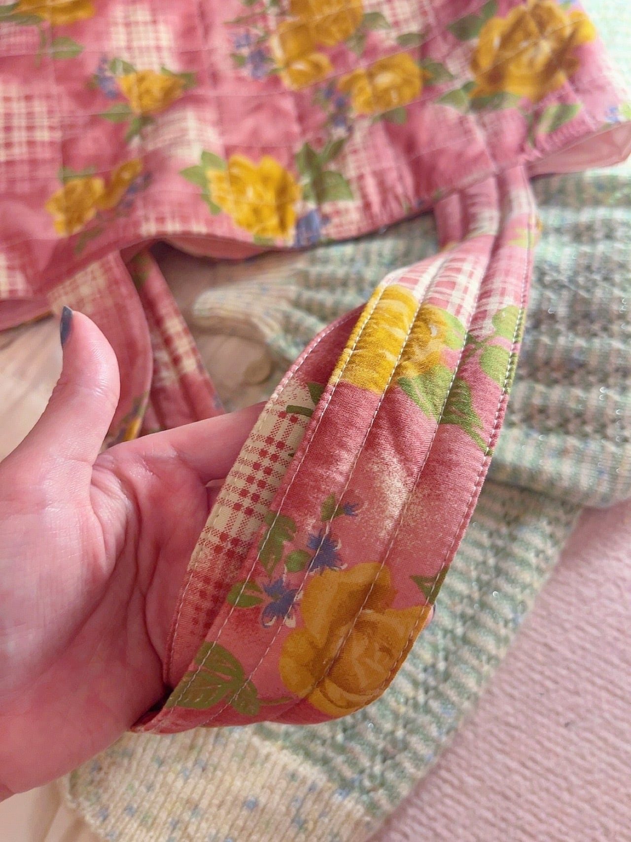 original / pink flower quilting tote bag