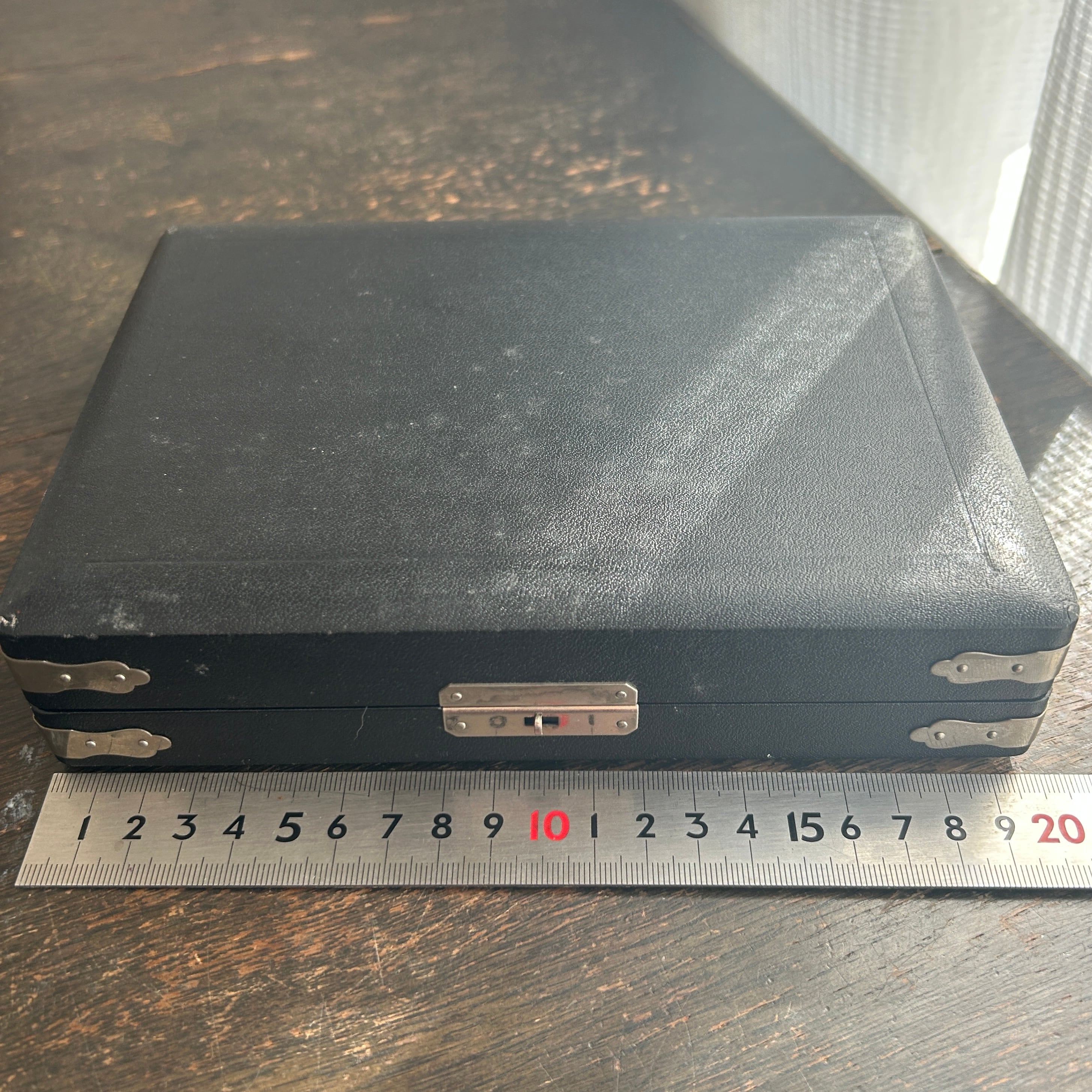 ヴィンテージ　リングコレクションケースD 浅型中、太めリング用