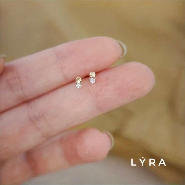 【数量限定アイテム】ミニマルシャインピアス