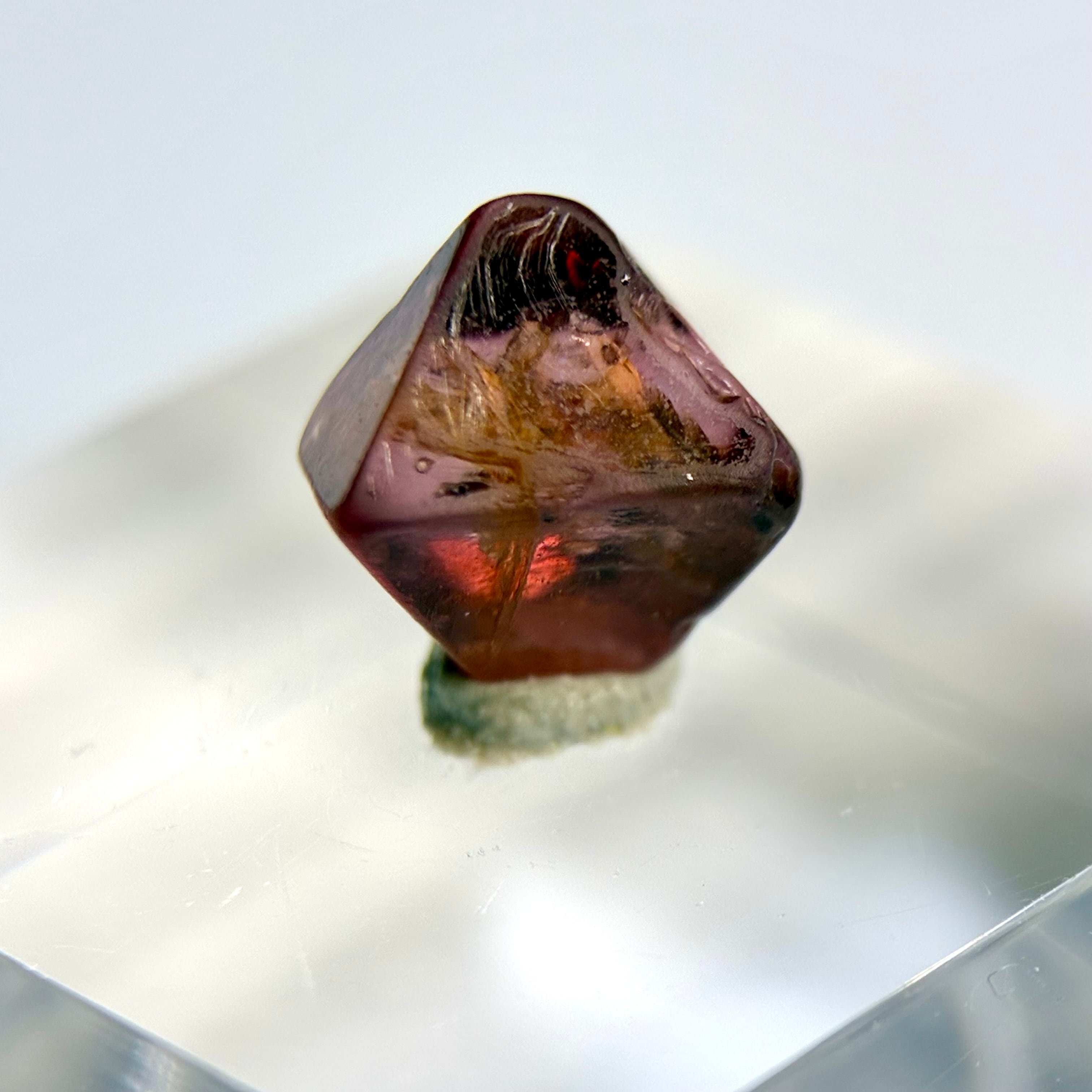 スピネル | World Minerals 世界中の天然石・鉱物原石の販売店
