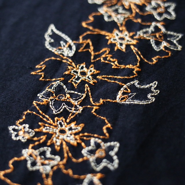 "刺繍" flower and reef motif design loose silhouette h/s shirt