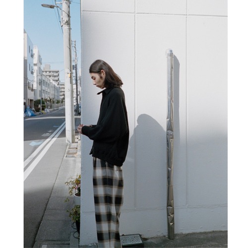 nonnotte “ Elastic In-Tuck Wide Tapered Trousers ( Warm Veil Ombre )”