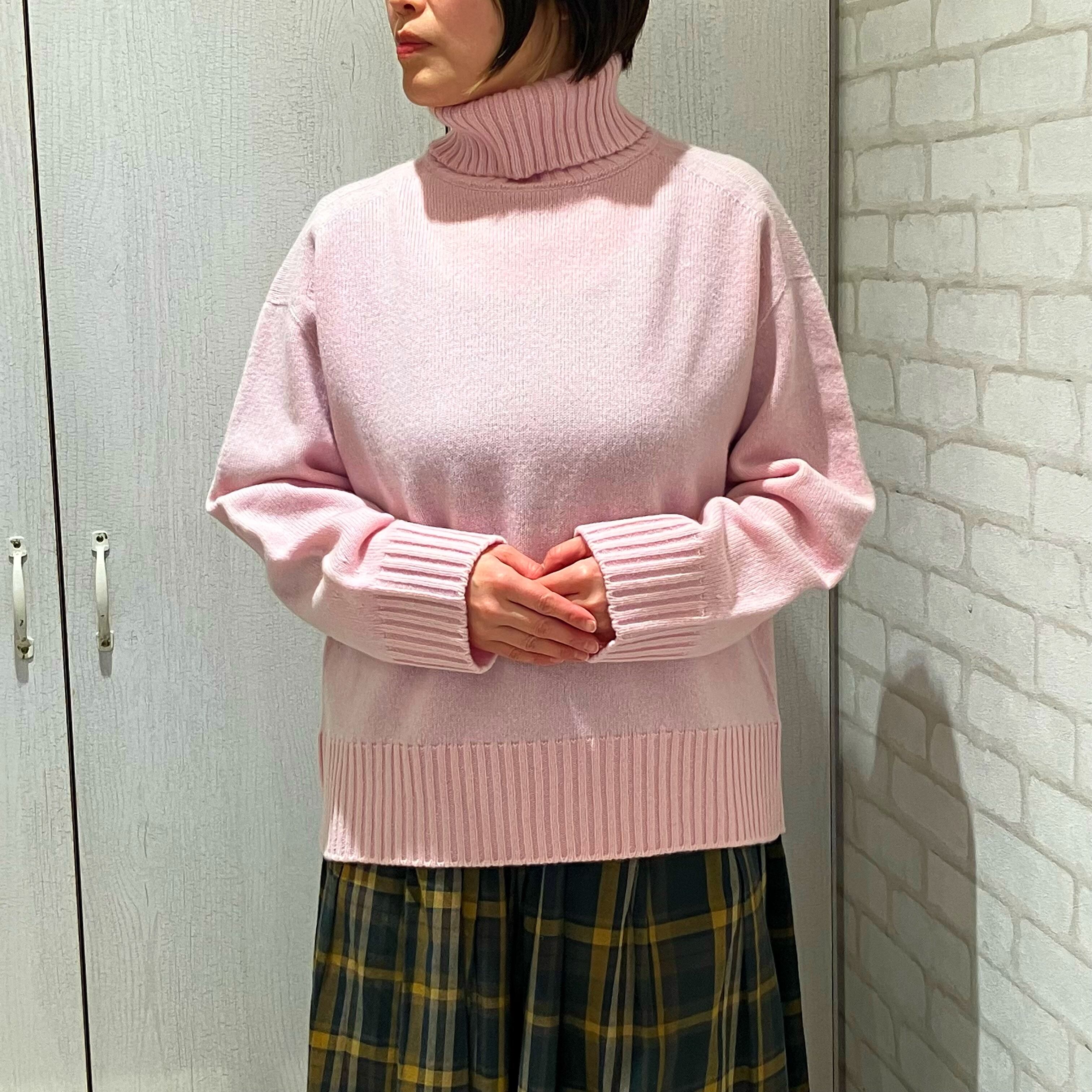 EMMACULATE/54117/タートルネックニット(ピンク)