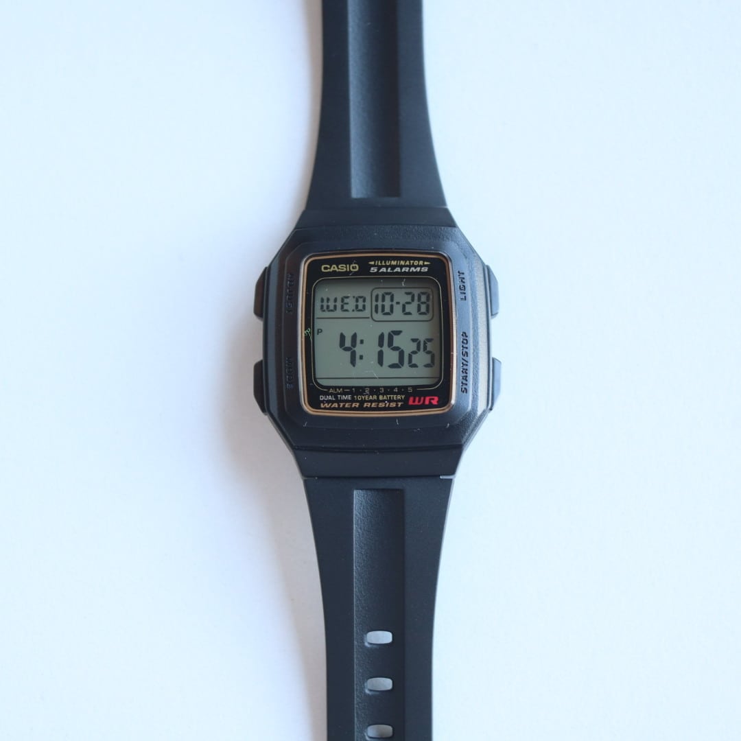 チープカシオ F-201WA-9AJH