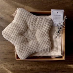 Baby gift box ⭐︎ベビー枕＆フード付きバスタオル