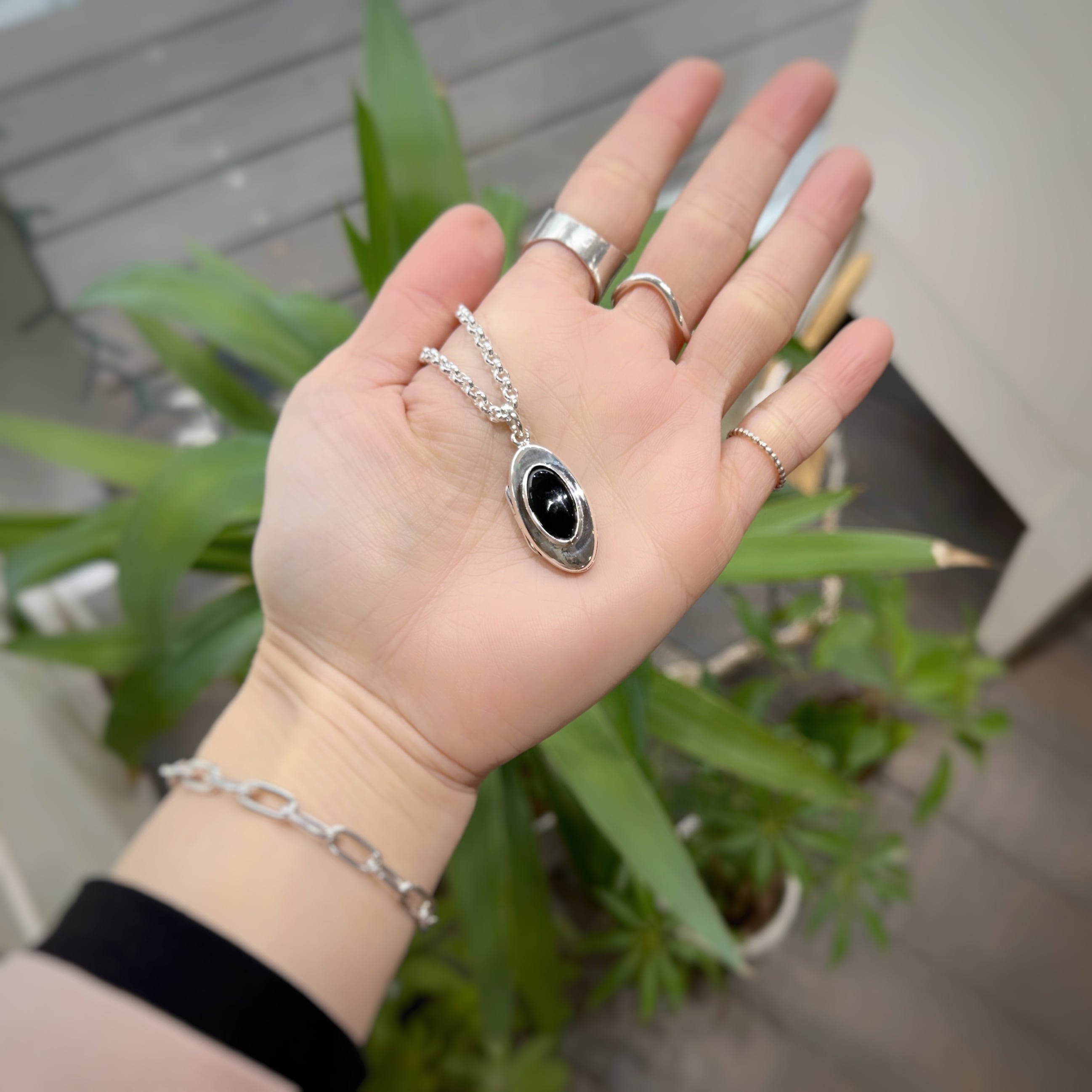 【zilo】キルティングリングオーバルロックネックレス ブルーロック 御影 玲王｜ネックレス シルバー BLK-N005｜white clover