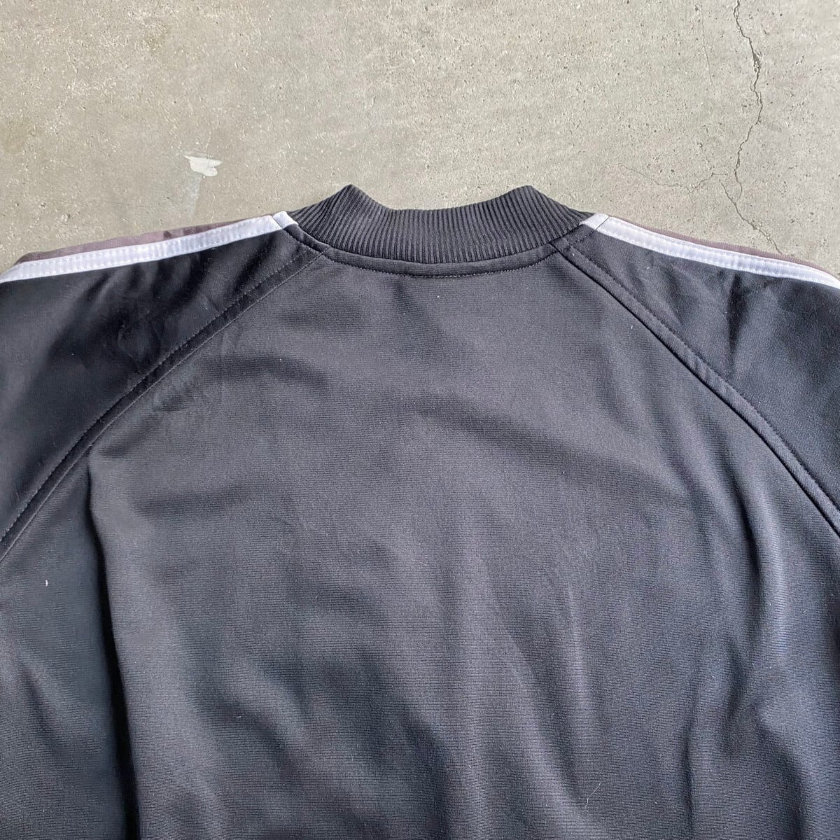 90sアディダストラックジャケット古着刺繍ロゴグレーウォームアップXL