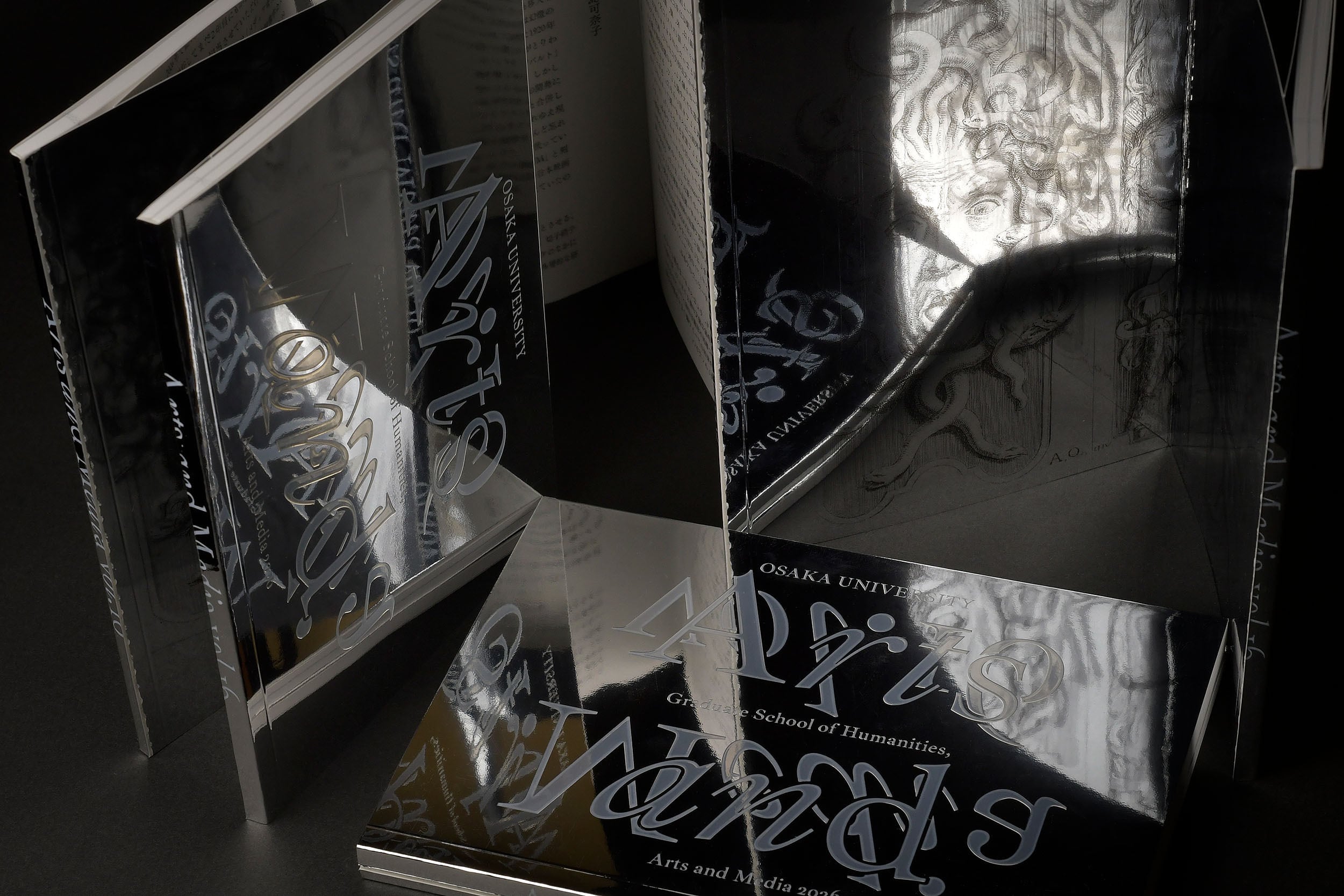 Arts and Media / volume 16