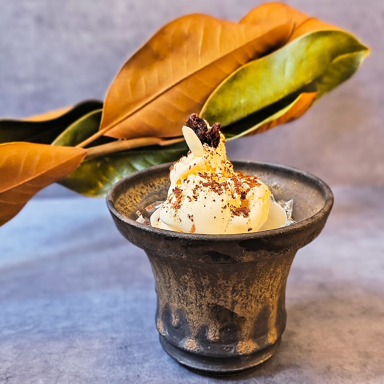 沖縄　ヤッチとムーン　やちむん　入手困難　人気　くま　湯呑みとお皿　4点セット 沖縄 ヤッチとムーン やちむん 入手困難 人気 くま 湯呑みとお皿 4点