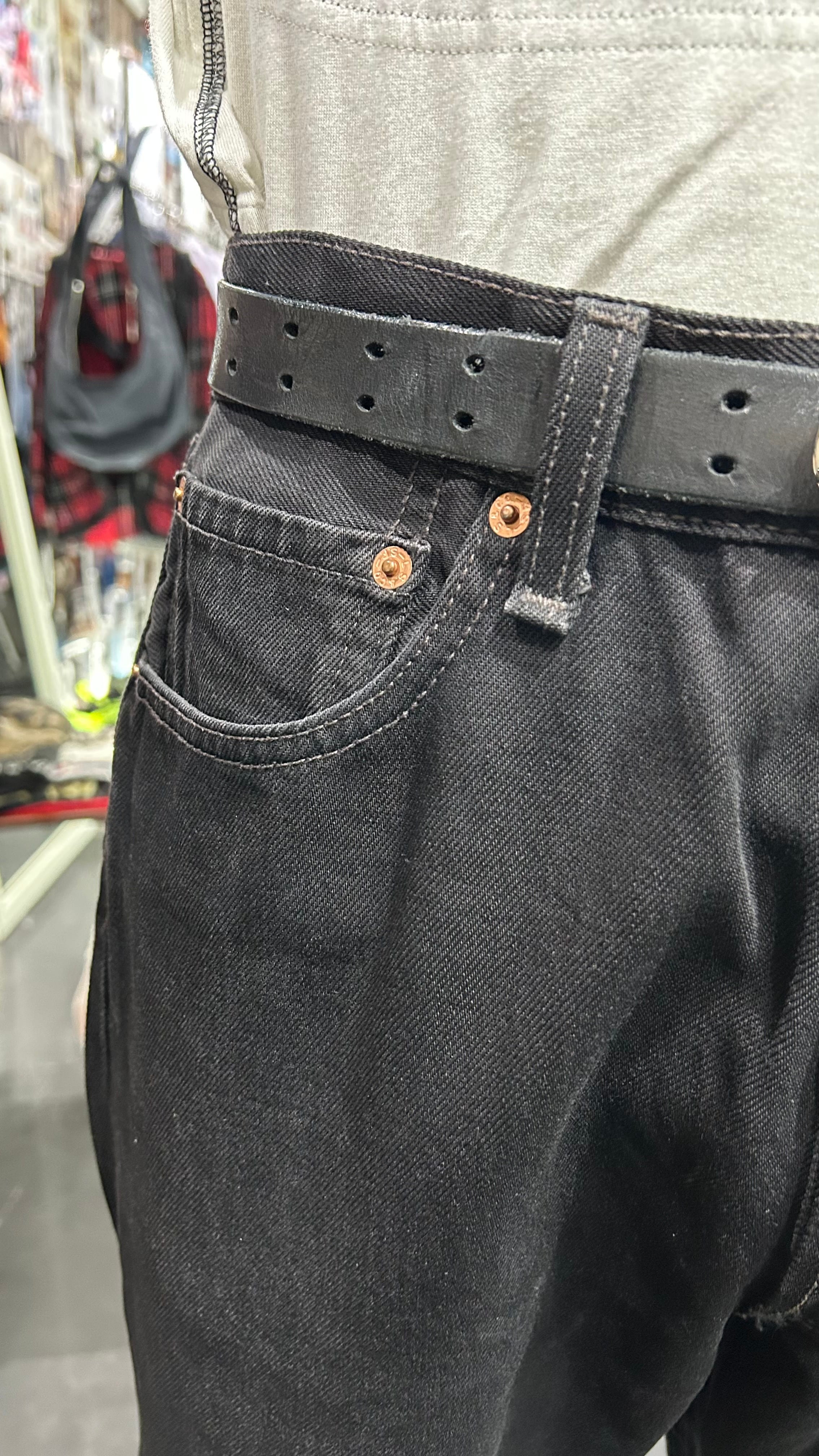Levi's 501 MADE IN USA BLACK MAGIC / 色褪せない王様 | C2C