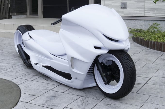 モデル着用＆注目アイテム マジェスティc トップモストサイドカウル