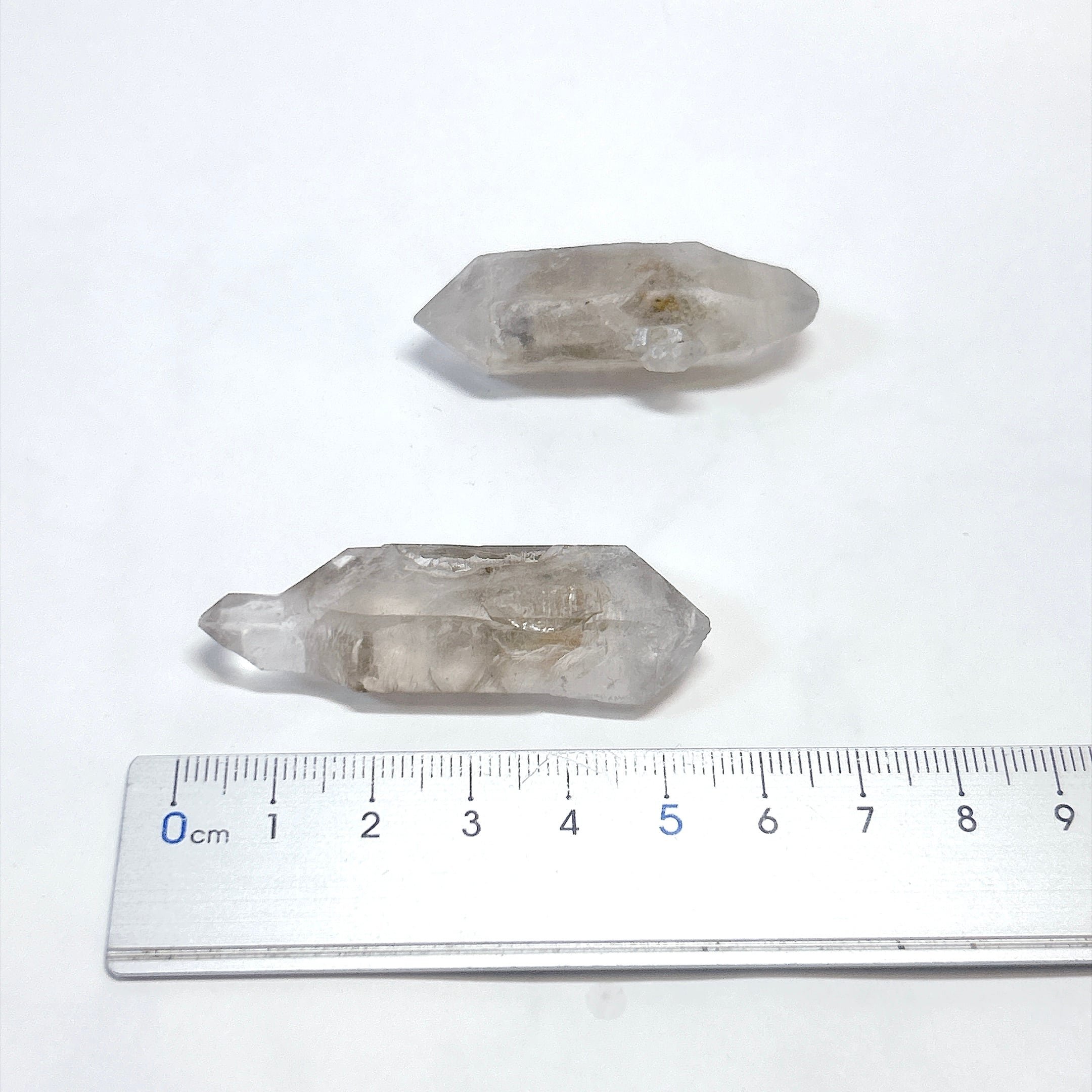 101340】まとめ売り チベットの水晶 両錐 石墨 天然石 鉱物