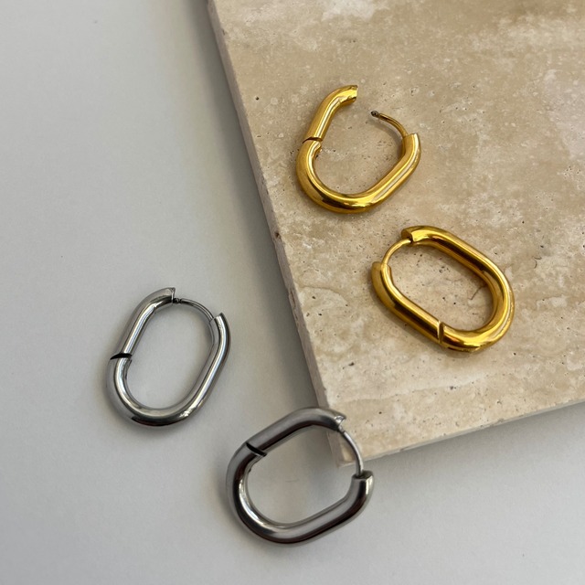 OVAL HOOP PIERCE