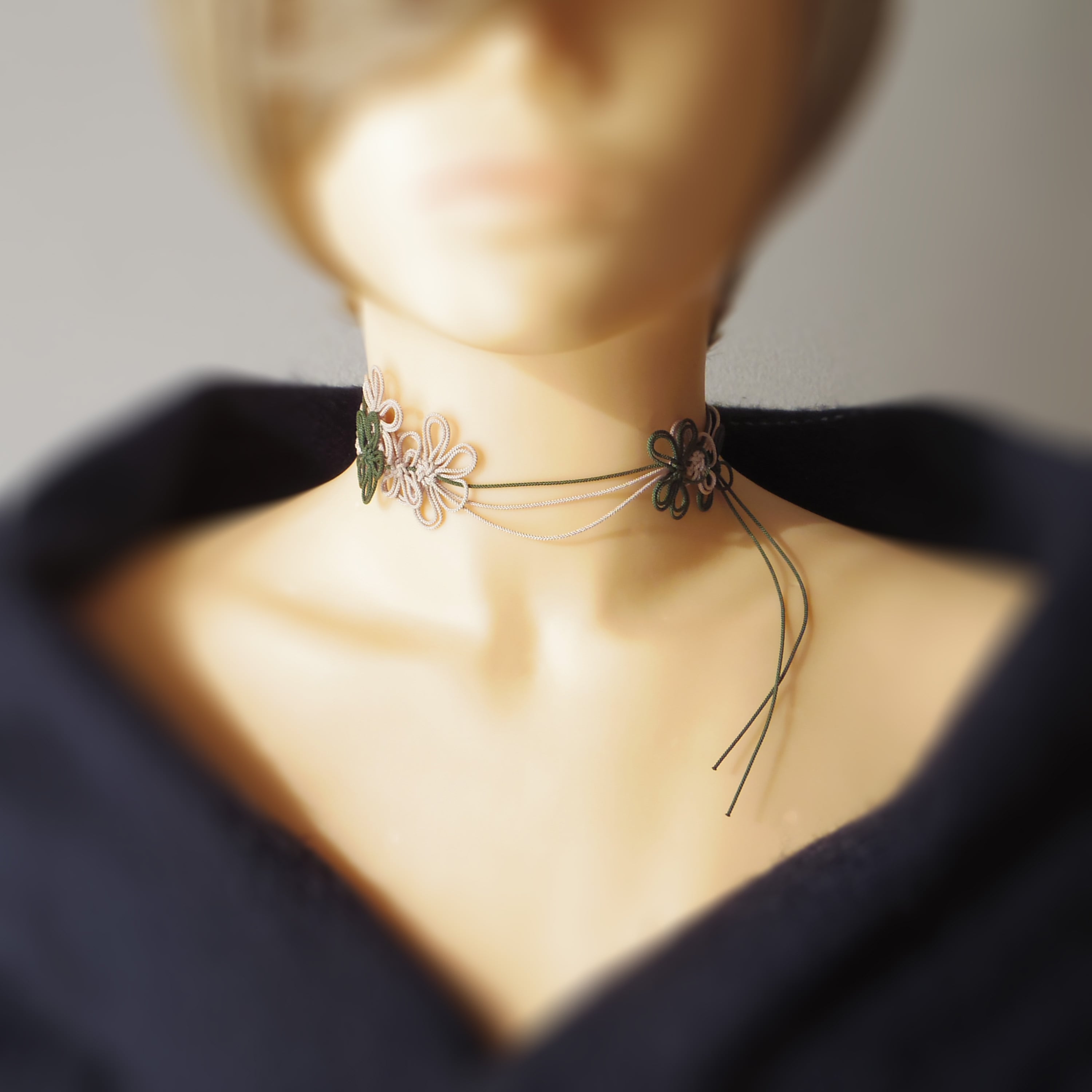 【新作】チョーカー「爛漫と萌」(深緑×薄茶)