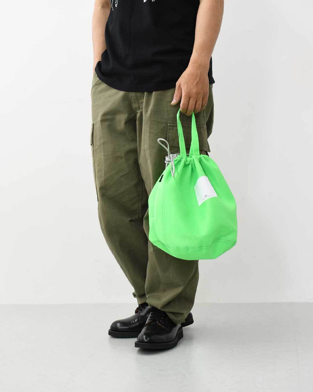 N.P.E NAPRON PATIENTS EFFECTS BAG M [エヌピーイーナプロン