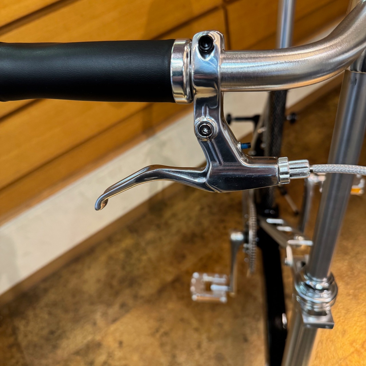 CarryMe x SEicコラボモデル　PREMIUM　バイナルブラック