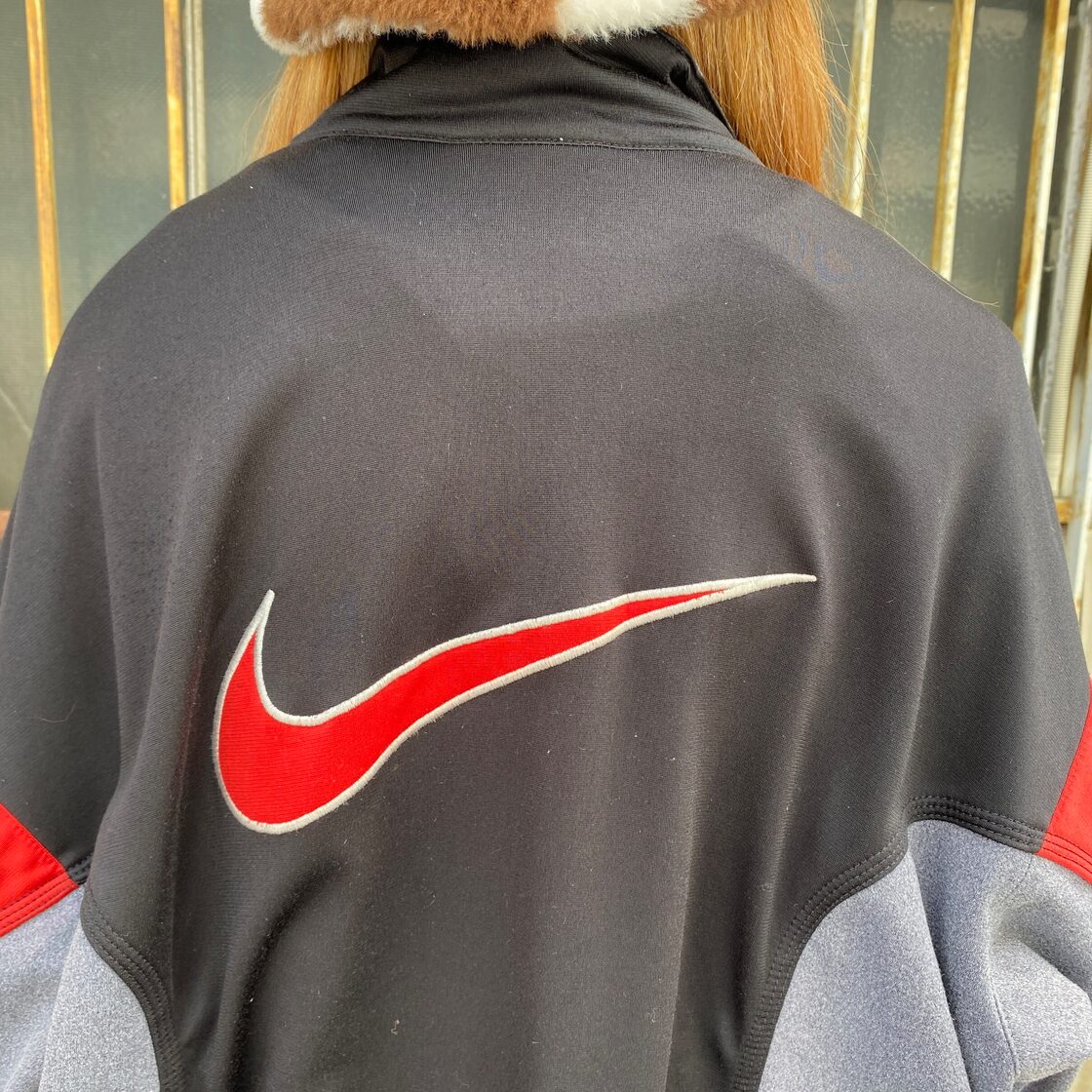 00年代 NIKE ナイキ スウォッシュ バックロゴ刺繍 胸ロゴ トラック 