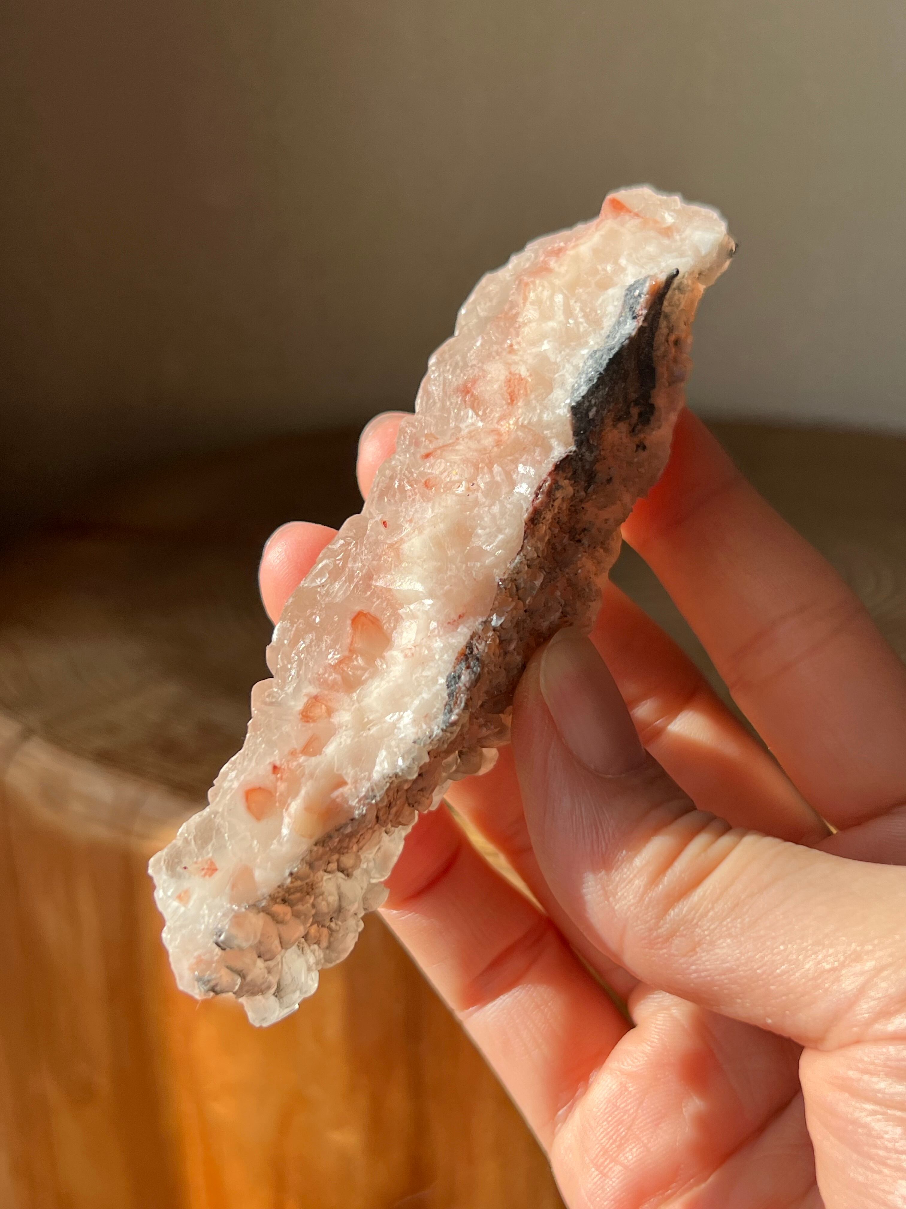 【アウトレット】ピンクカルサイト原石 93g