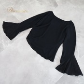 社交ダンス 衣装 トップス ブラウス ブラック系 チャコット Chacott レッスン 練習 黒 透け感 チュール 日本製 ふんわり 大人っぽい 上品 おしゃれ フレア レディース ダンスウェア 軽やか 透け感素材 シンプル きれいめ スタイリッシュ