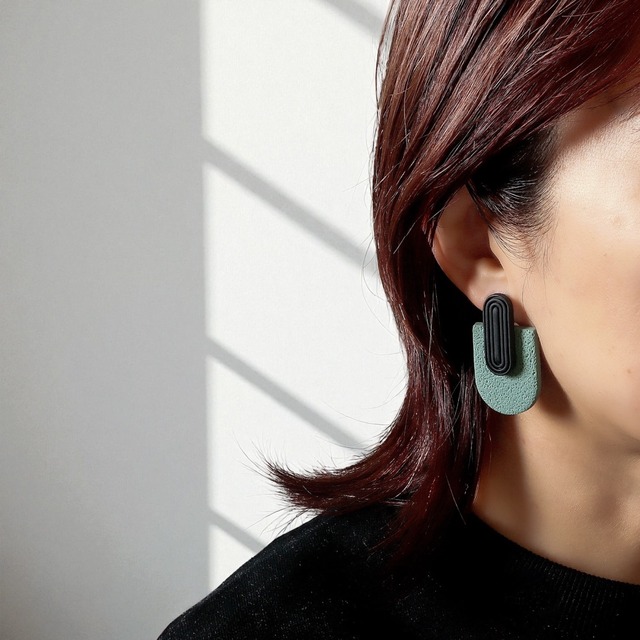 "MOD"series 無地5色 イヤリング・ピアス