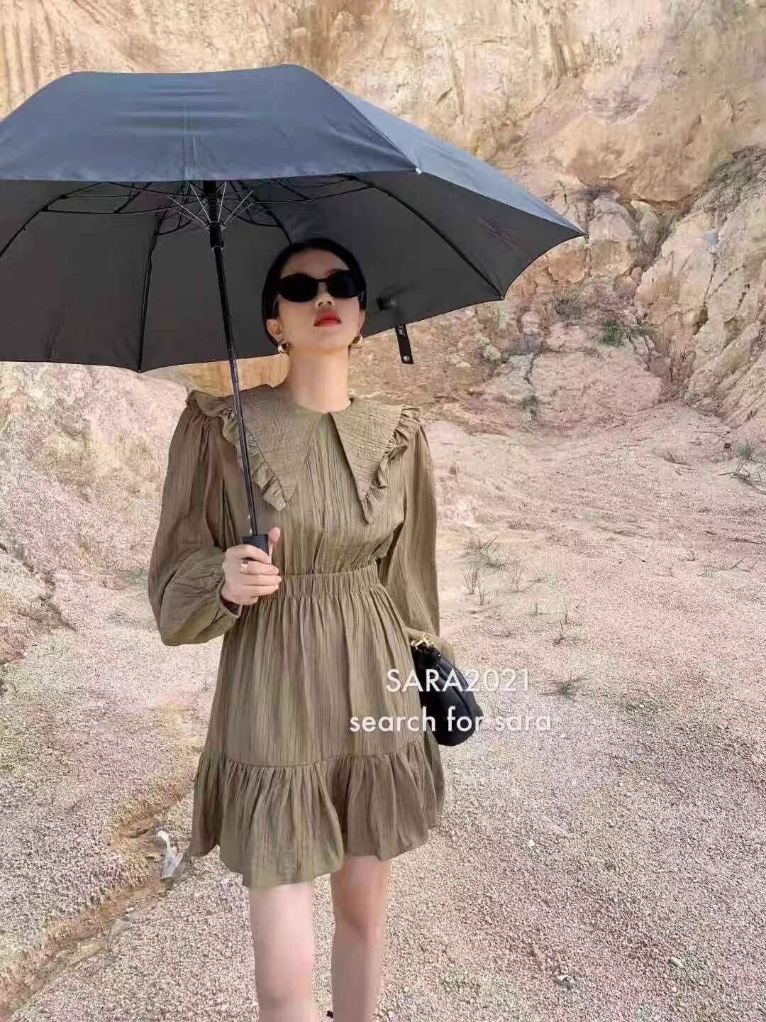 ビッグフリルカラー　ワンピース    AJ−33287-18