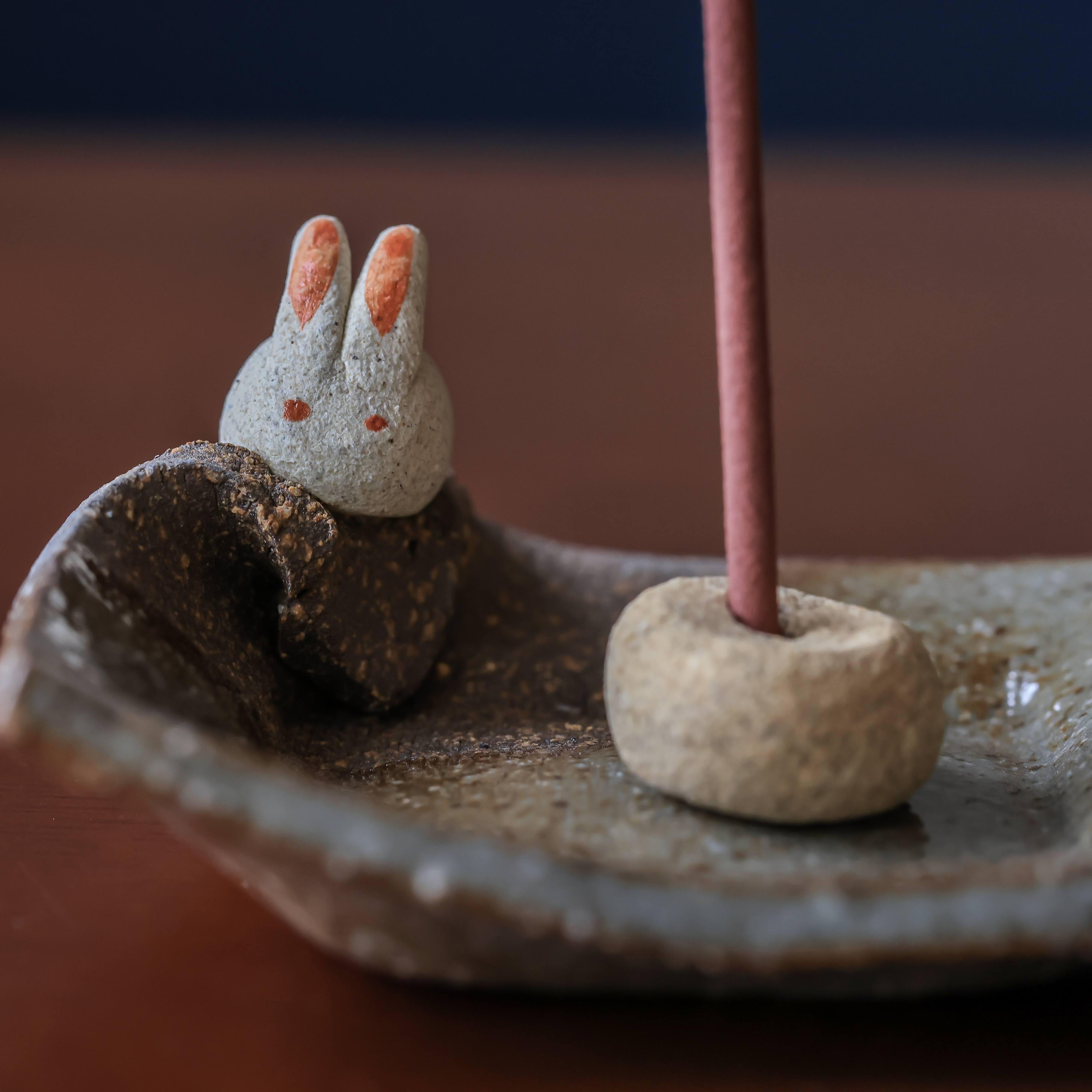 手造りうさぎ香皿