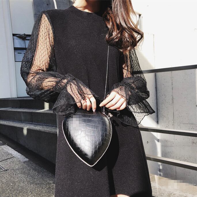 全3色 シースルーが特徴的なドレス ドット フレアスリーブ 二次会パーティ 結婚式 ラウンドネック レース ワンピースドレス シンプル シック ベーシック 膝上 ひざ上 ハイネック パーティドレス 結婚式ドレス 結婚式二次会 お呼ばれ フォーマル ワンピース ワンピドレス