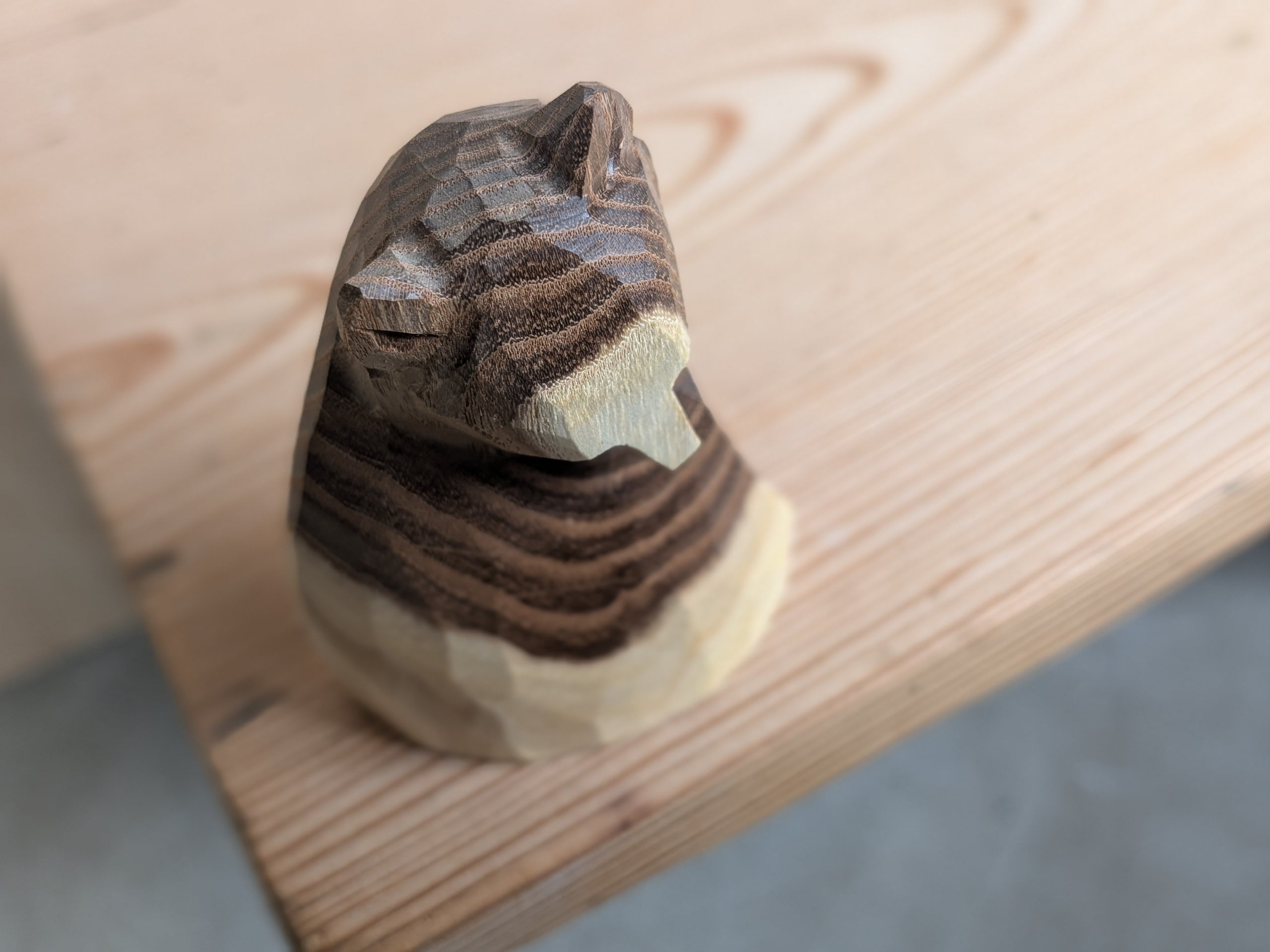 賀上隼敬 上半身の熊 #3 | 木彫りの熊 | inoya | Basic Life Store