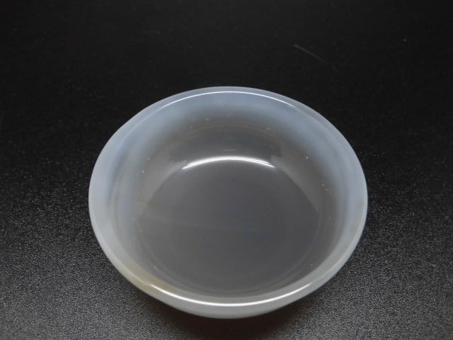 【天然石】【ランダム発送】　瑪瑙おちょこ