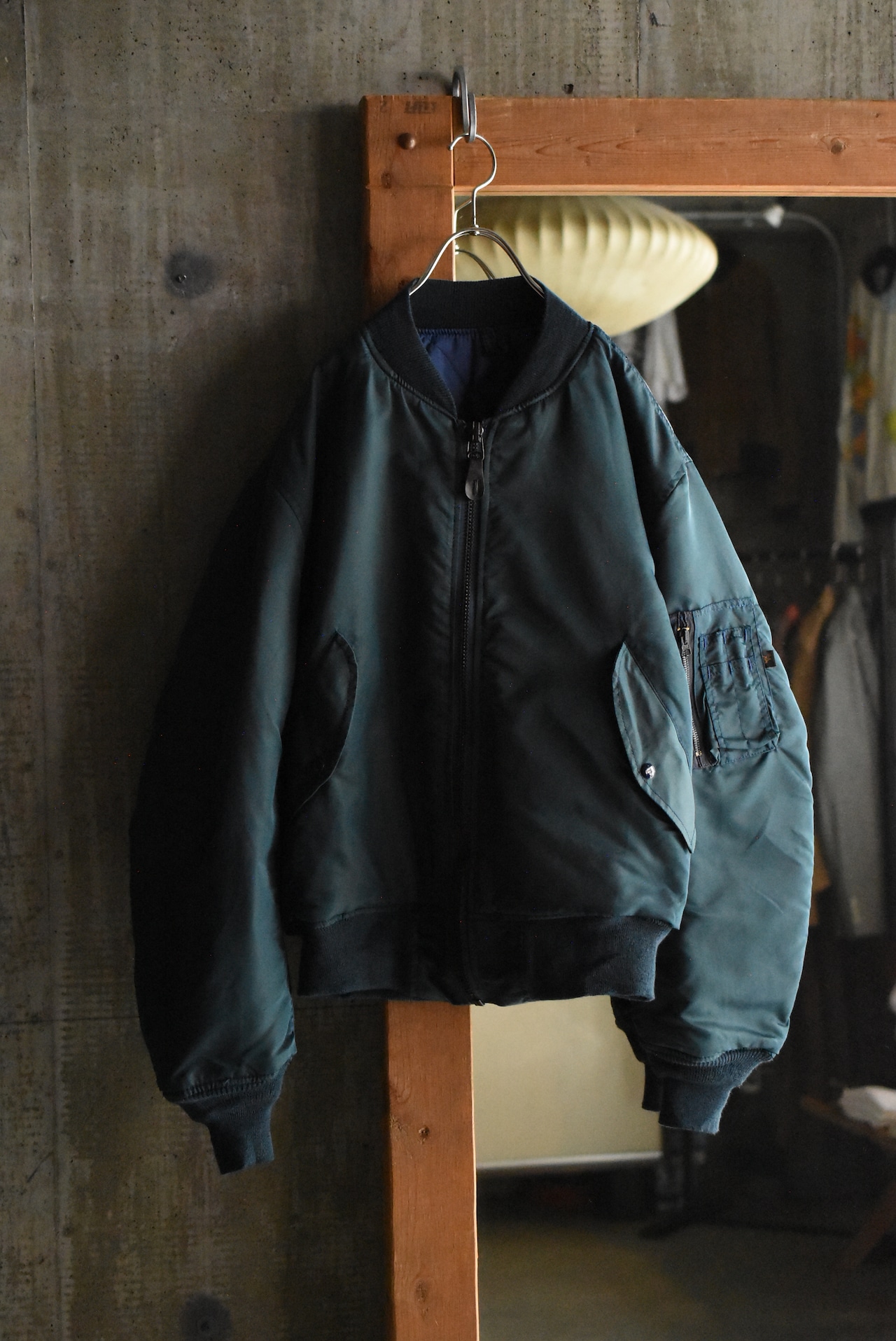 OK/"CONCORD" by alpha industry MA-1 flight jacket