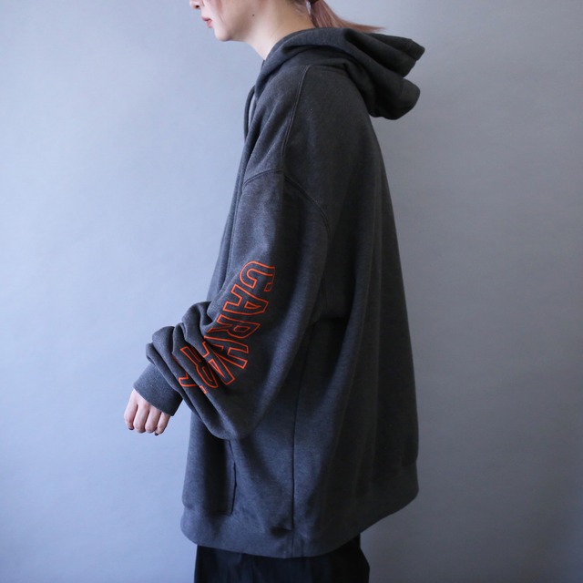 "Carhartt" sleeve logo printed over silhouette dark gray sweat parka