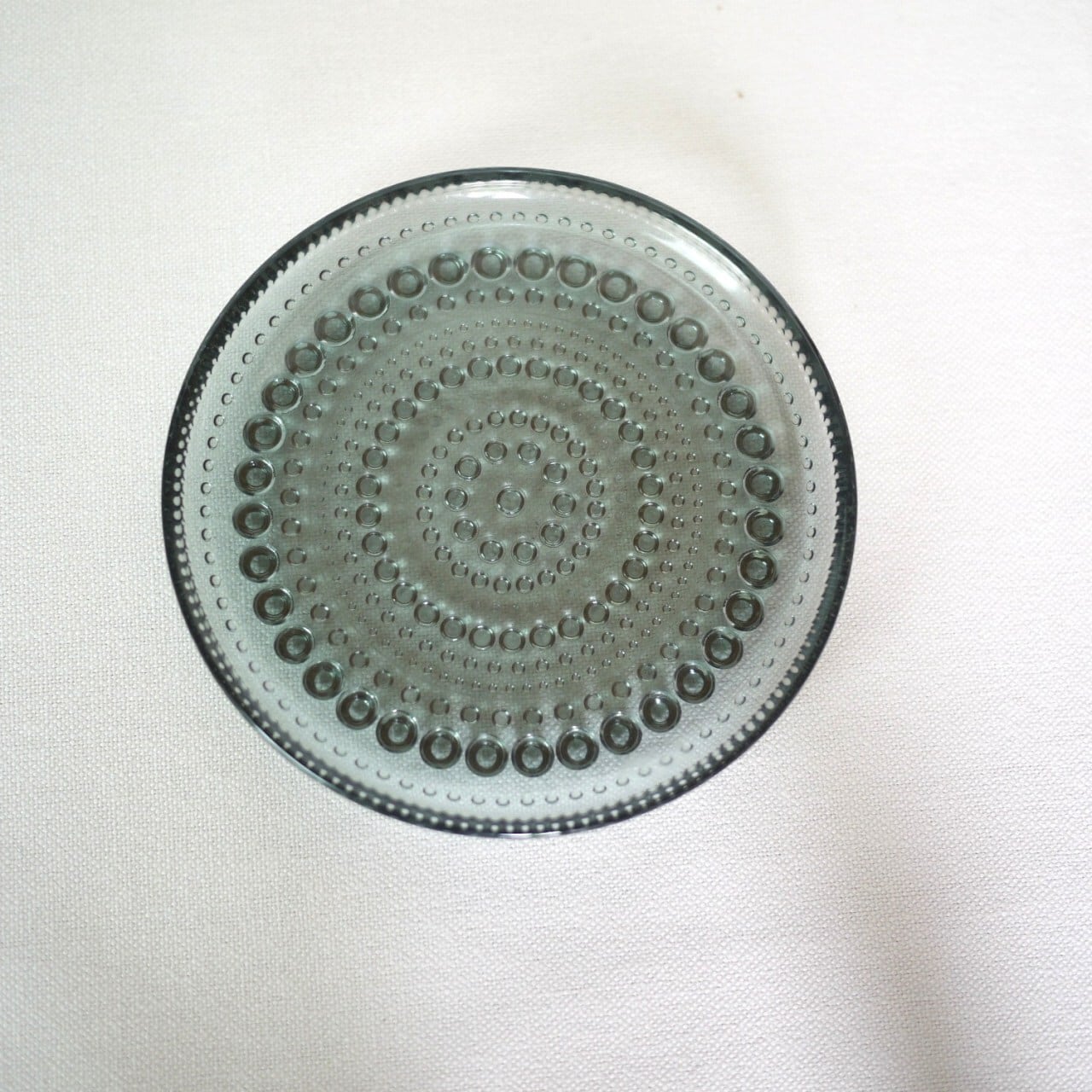 カステヘルミ 10㎝プレート ittala オイバ・トイッカ フィンランド