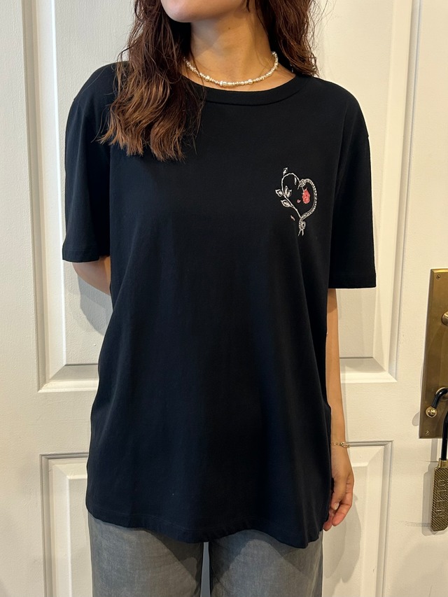 Saint Laurent Paris / vintage  black logo T-shirt.