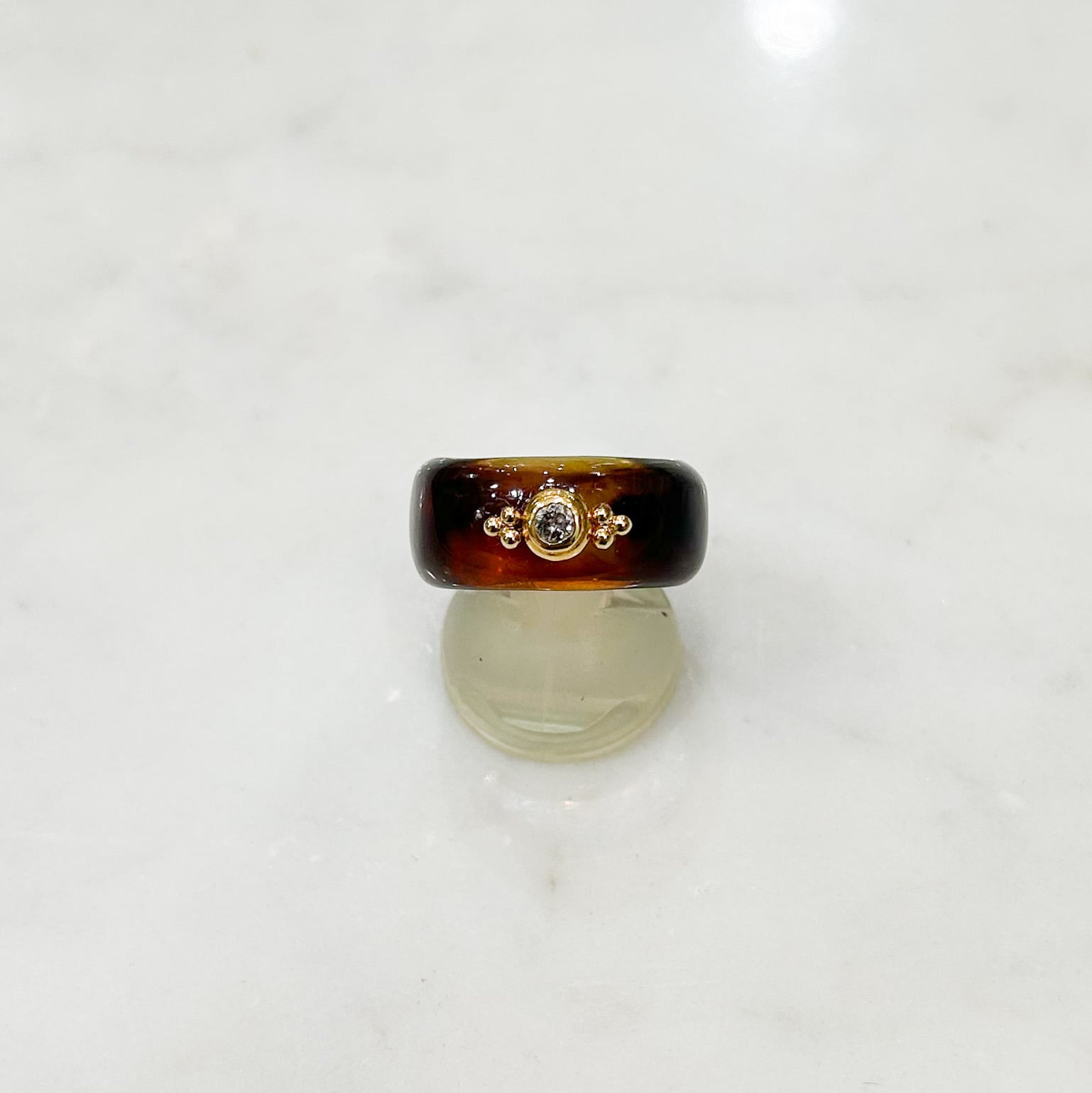 アキオモリ　べっ甲南洋真珠　リング ユニークな南洋真珠の新作リング | 10年以上も飽きないアクセサリー in