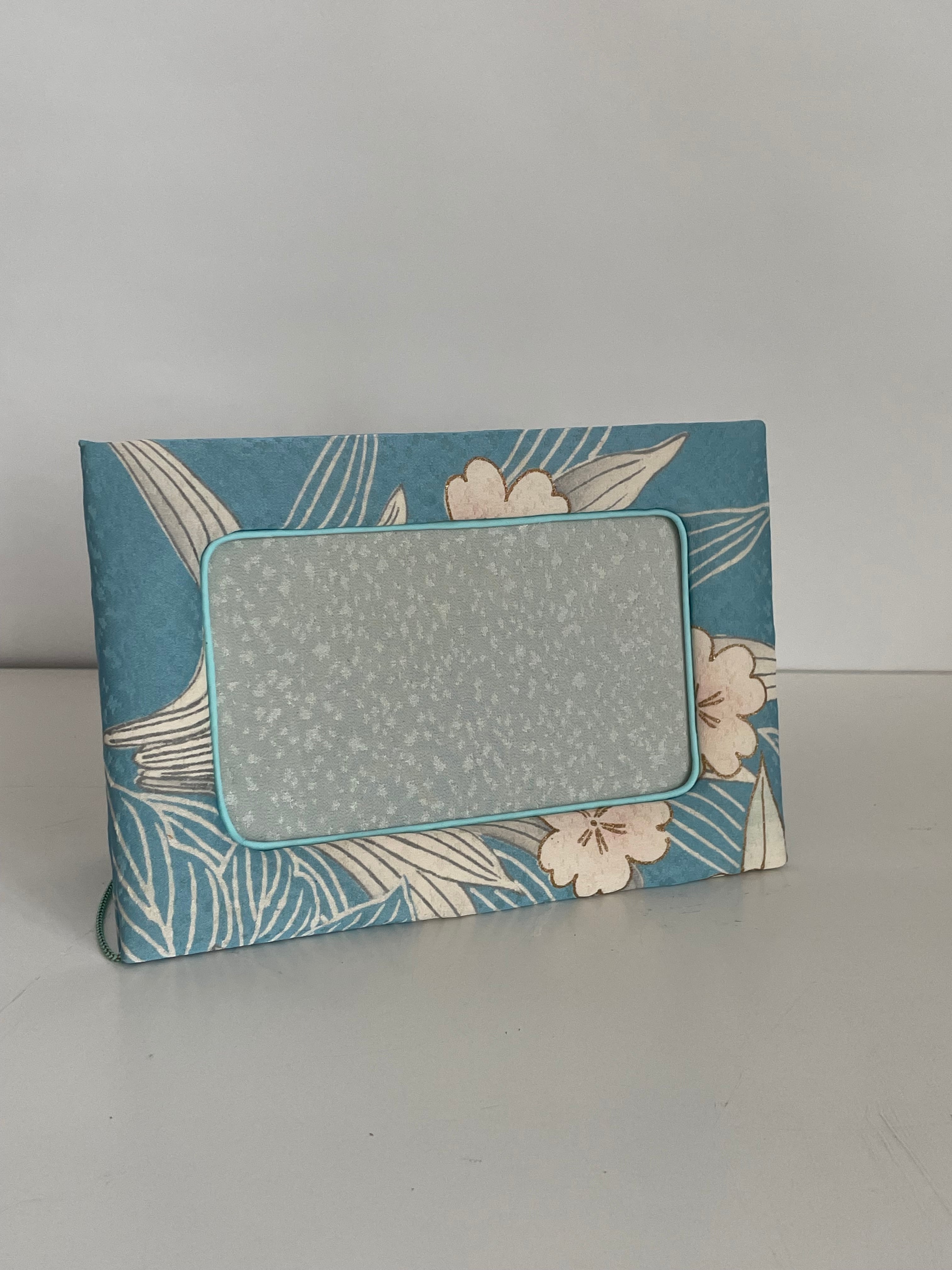 Mari Photo Frames