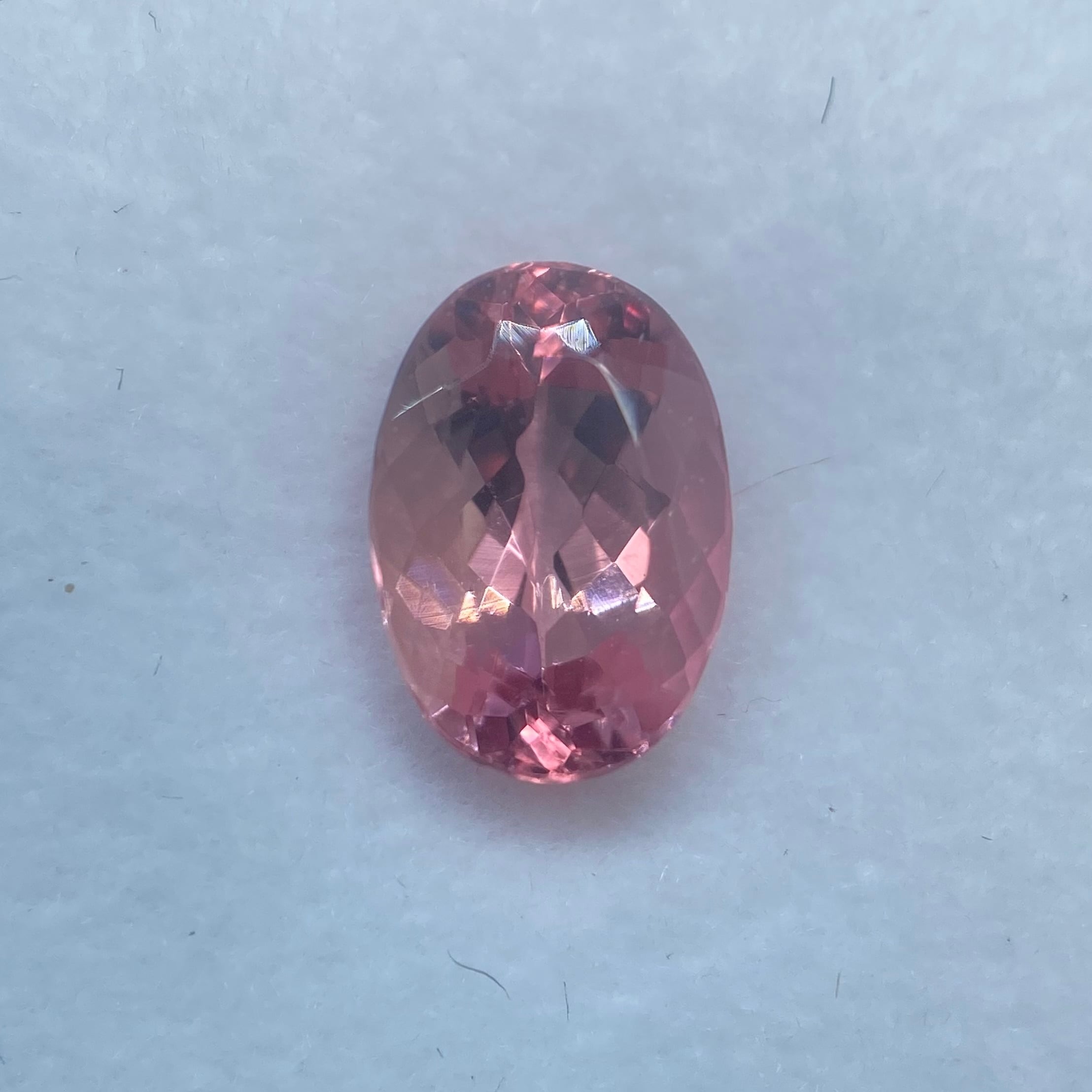 珍しいシェリーピンクのインペリアルトパーズ