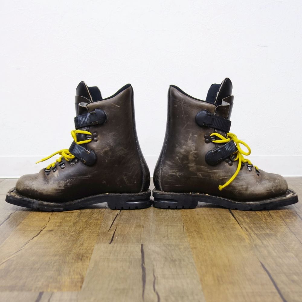 アゾロ 革製テレマークブーツ ASOLO EXTREME アゾロ エクストリーム テレマークブーツ 革ブーツ